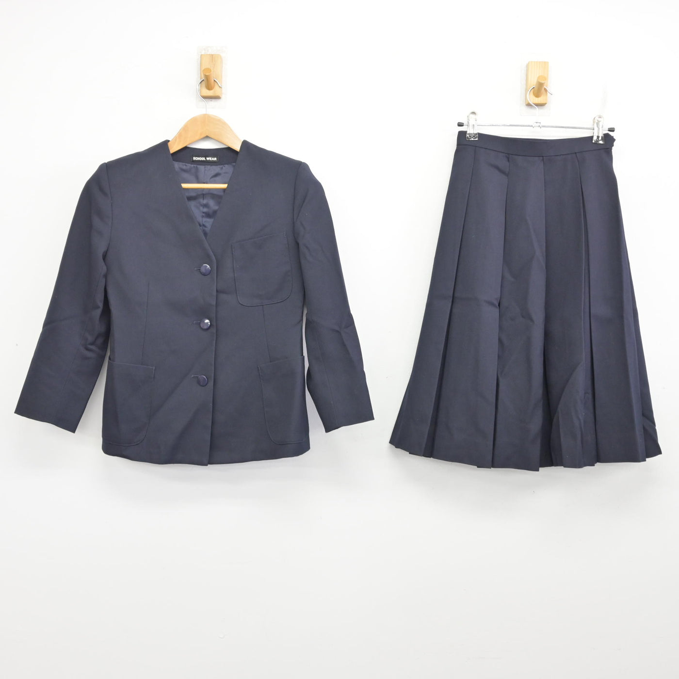【中古】東京都 神代中学校 女子制服 3点 (ブレザー・スカート) sf090654
