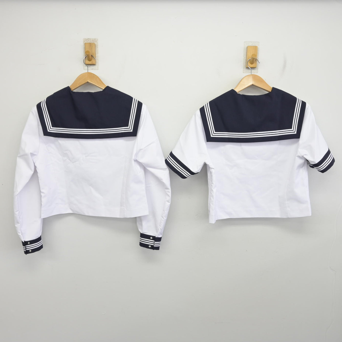 【中古】東京都 葛美中学校 女子制服 5点 (セーラー服・スカート) sf090703