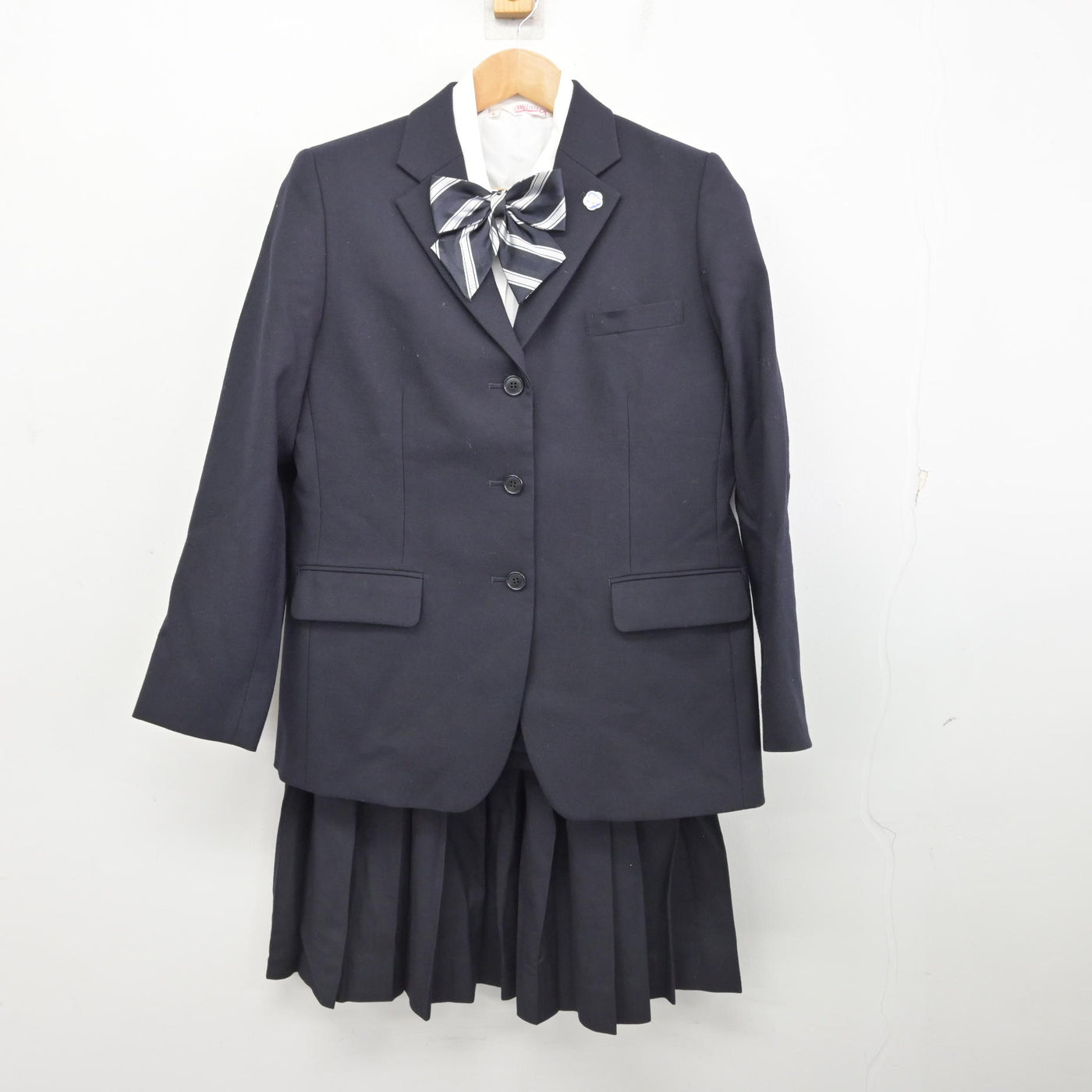【中古】福岡県 久留米大学附設高等学校 女子制服 5点 (ブレザー・シャツ・スカート) sf090739