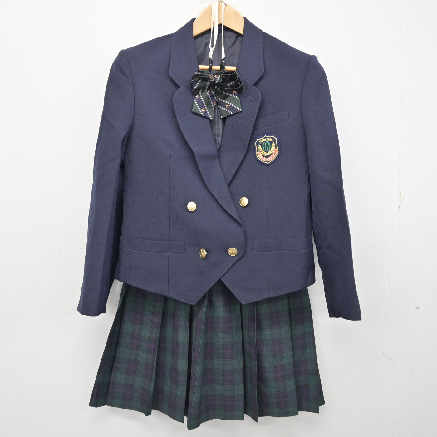 【中古】京都府 大原野中学校 女子制服 4点 (ブレザー・ニット・スカート) sf090875