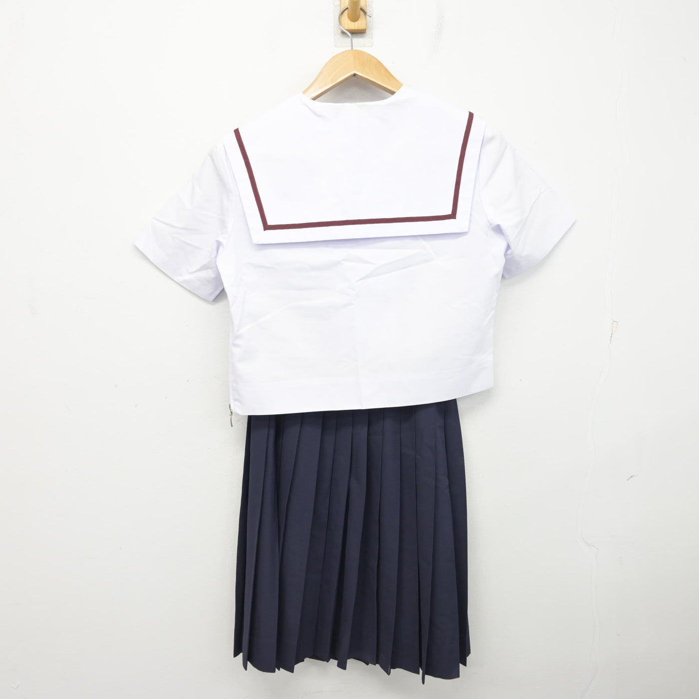 【中古】愛知県 安祥中学校 女子制服 2点 (セーラー服・スカート) sf091063