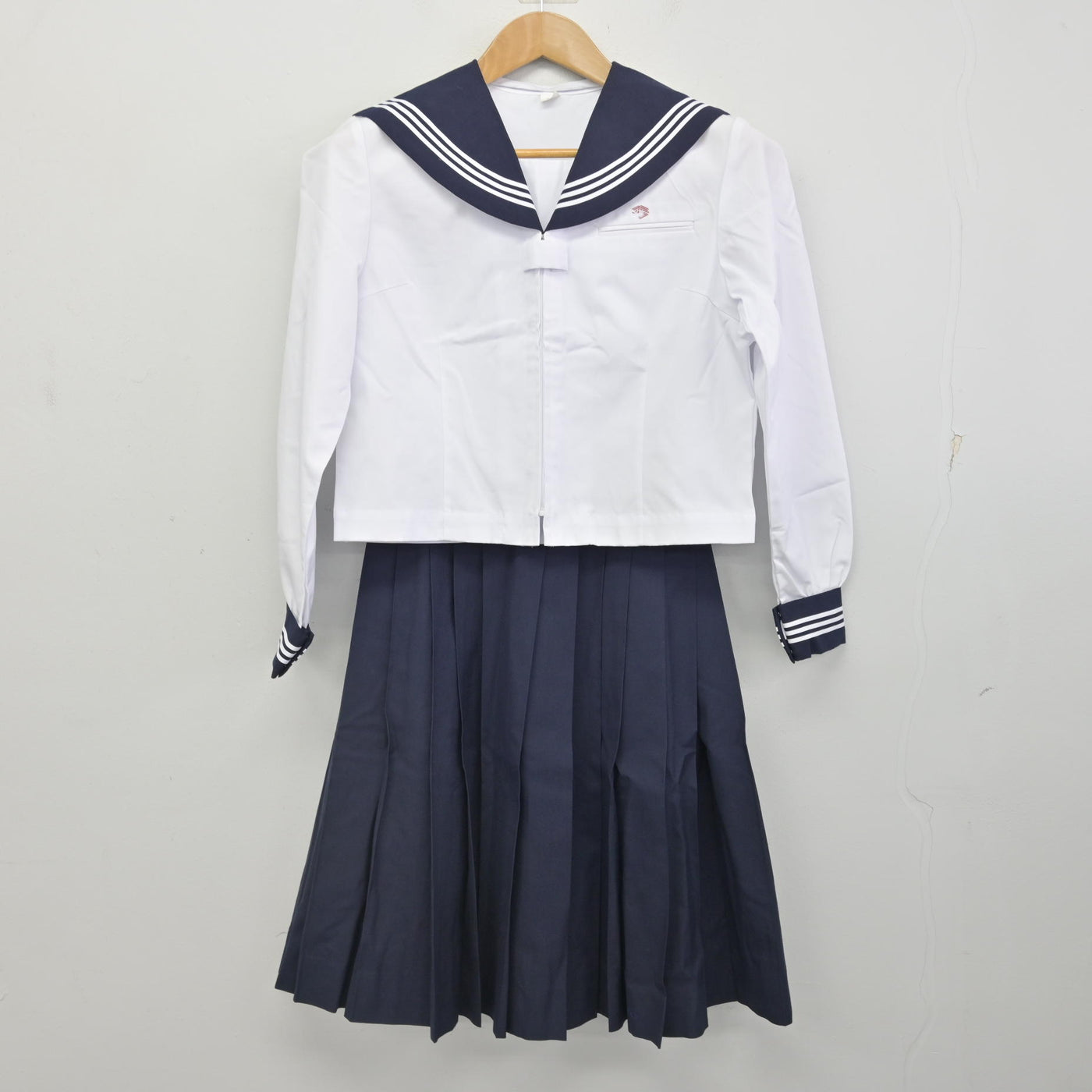 【中古】埼玉県 川越西高等学校 女子制服 3点 (セーラー服・スカート) sf091096