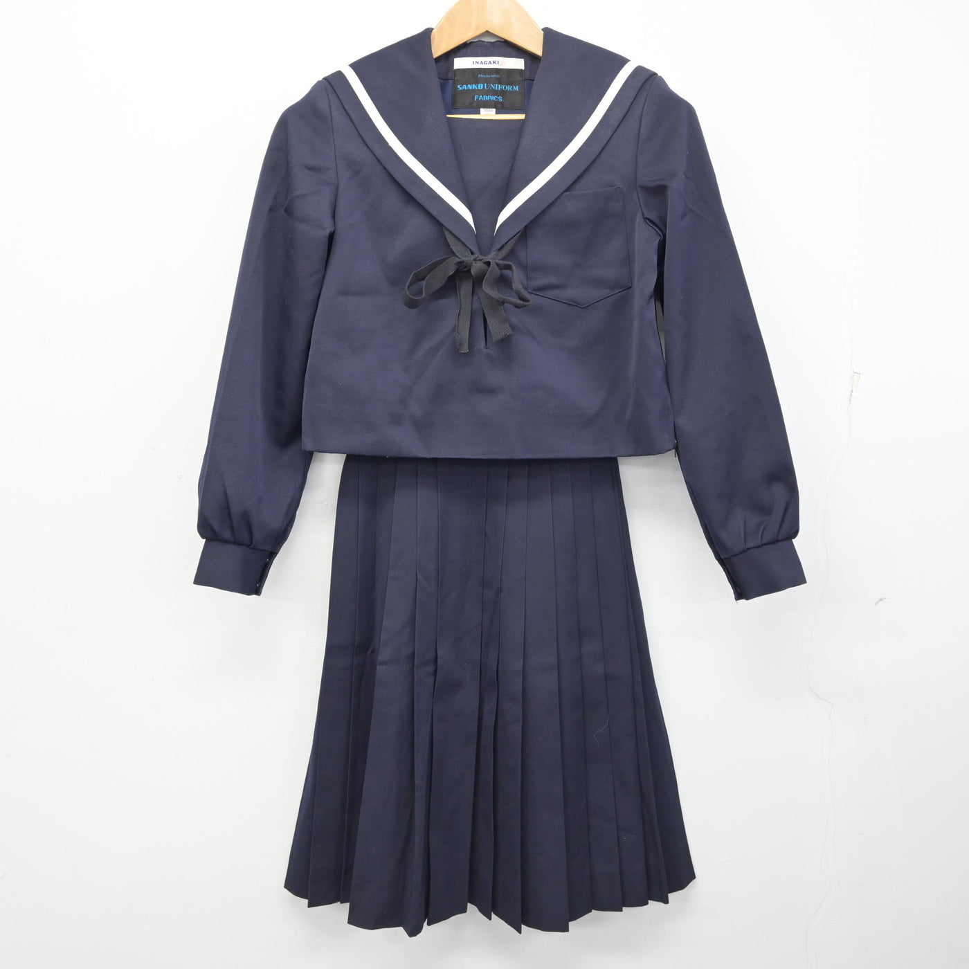 【中古】愛知県 甚目寺南中学校/旧制服 女子制服 3点 (セーラー服・スカート) sf091097