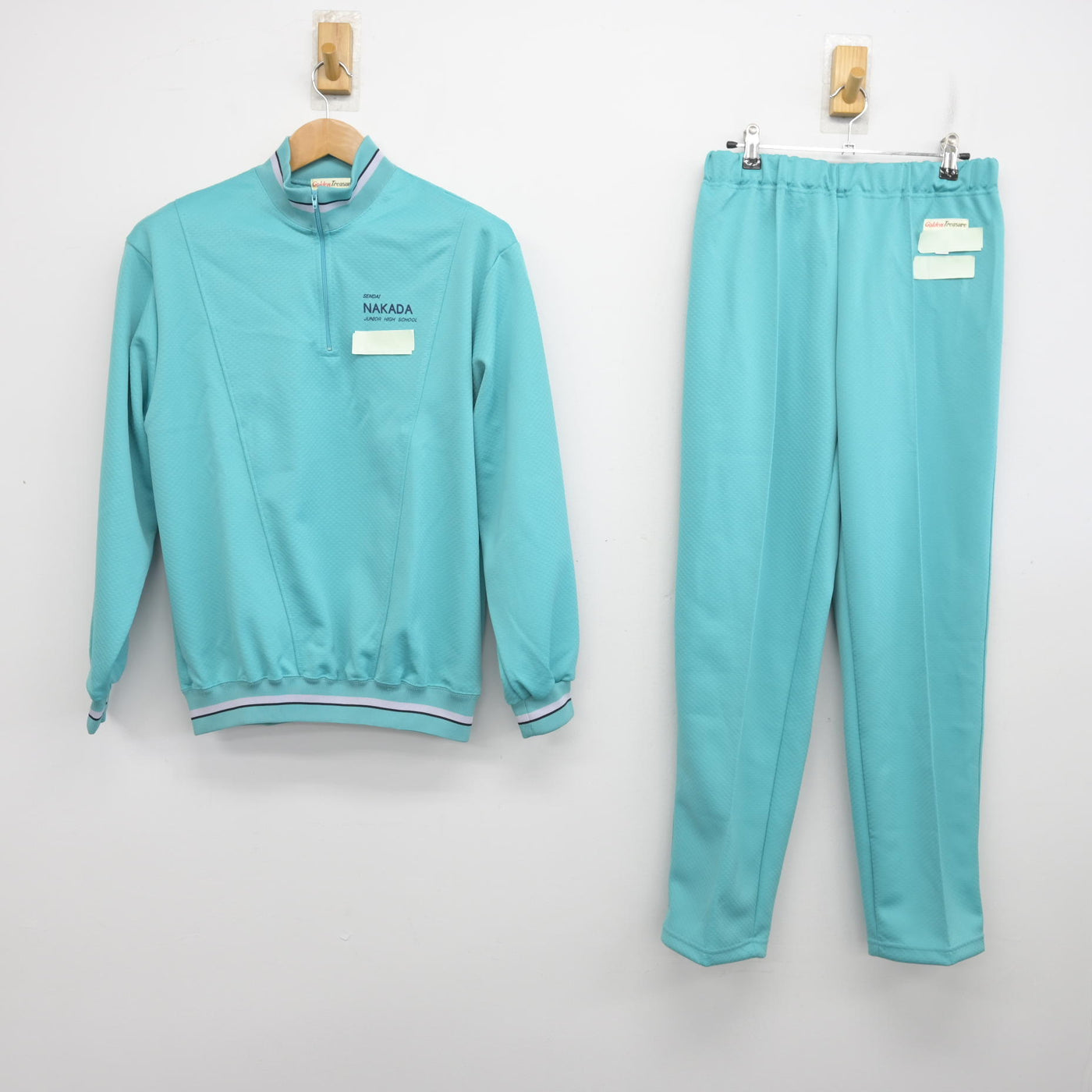 【中古】宮城県 中田中学校 女子制服 2点 (ジャージ 上・ジャージ 下) sf091109
