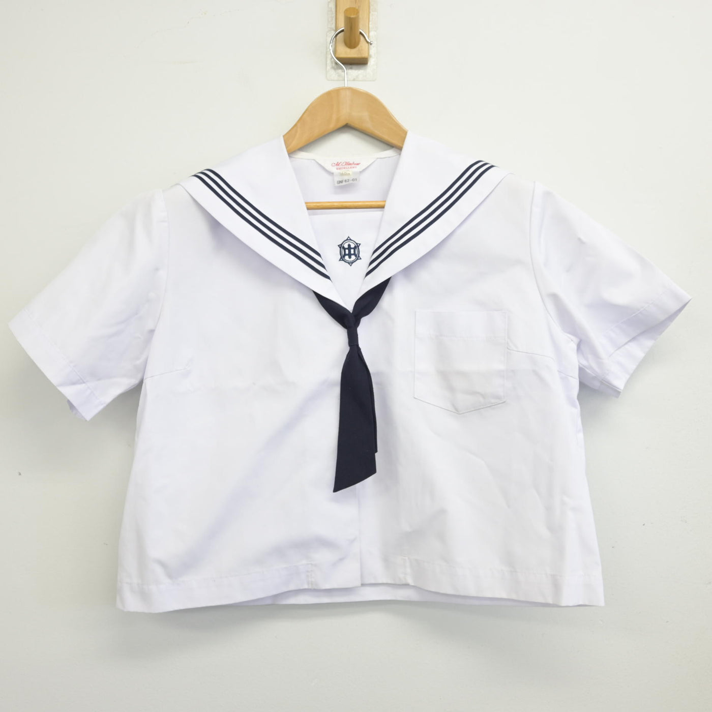 【中古】鹿児島県 出水中学校 女子制服 4点 (セーラー服・スカート) sf091112