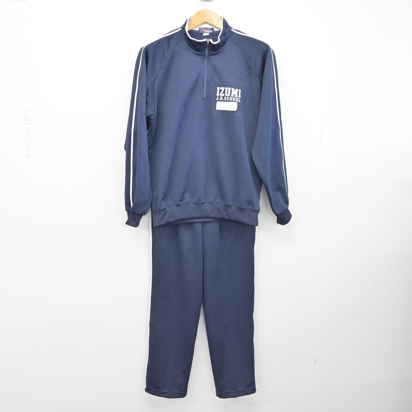 【中古】鹿児島県 出水中学校 女子制服 2点 (ジャージ 上・ジャージ 下) sf091114