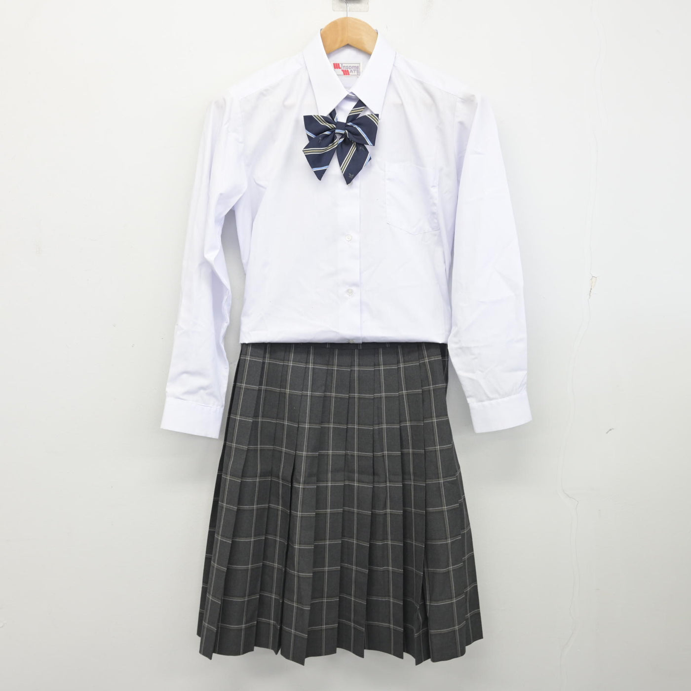 【中古】神奈川県 橋本高等学校 女子制服 4点 (シャツ・スカート) sf091122