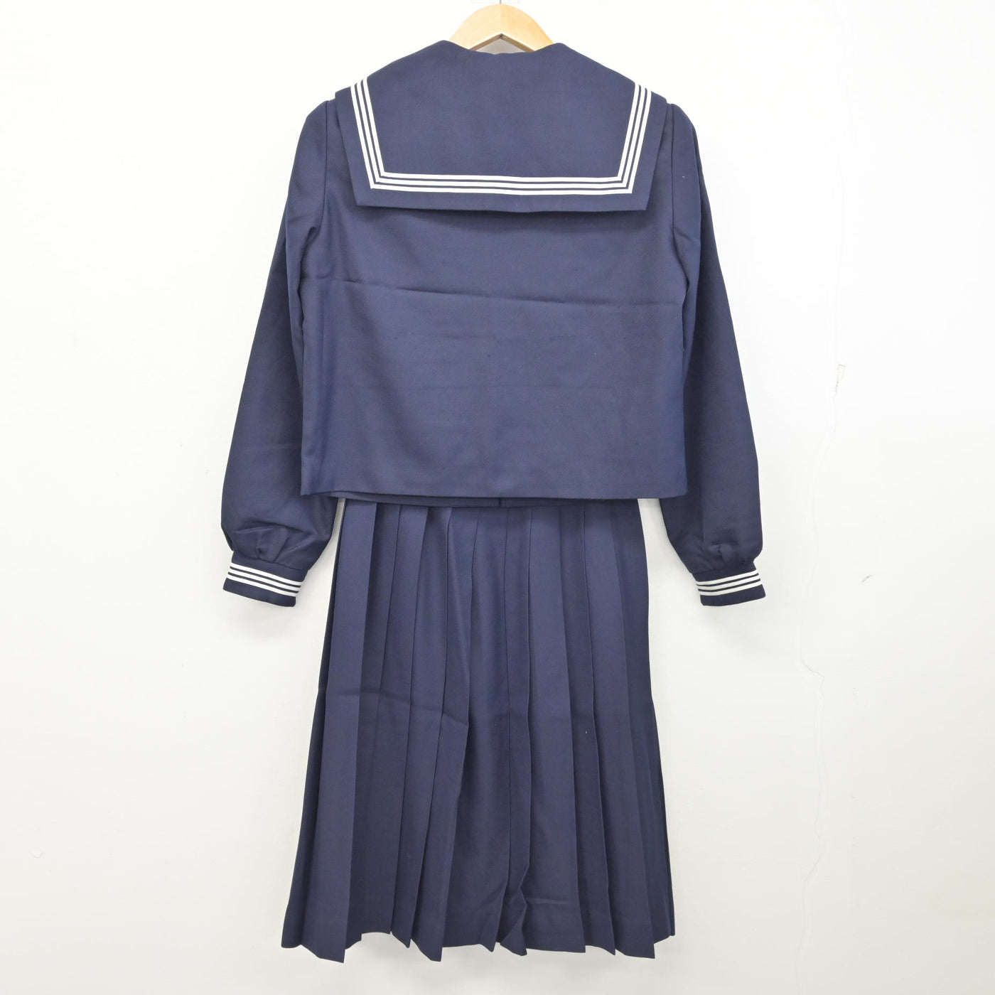 【中古】富山県 小杉中学校 女子制服 3点 (セーラー服・スカート) sf091125