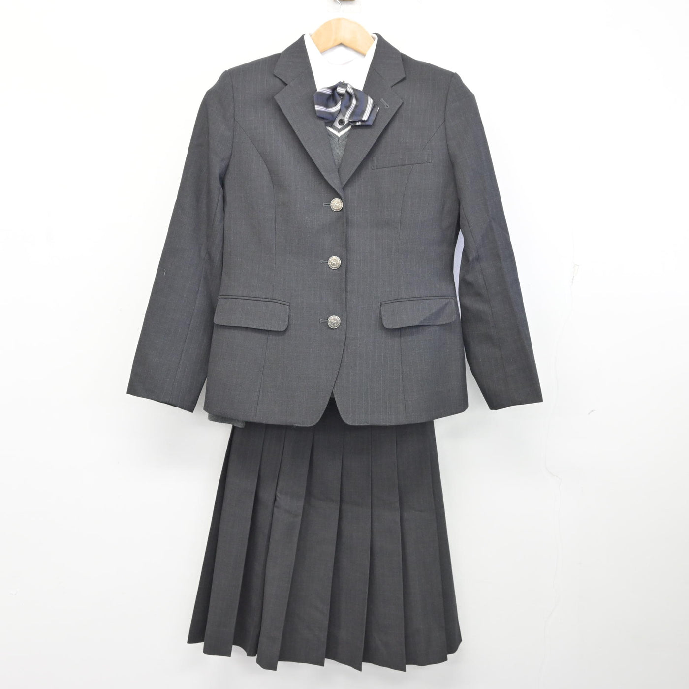 【中古】兵庫県 神戸高塚高等学校 女子制服 5点 (ブレザー・ニット・シャツ・スカート) sf091129