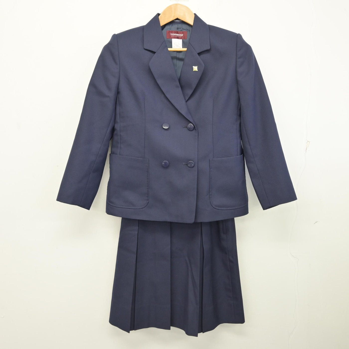 【中古】神奈川県 希望が丘中学校 女子制服 4点 (ブレザー・ベスト・スカート) sf091137