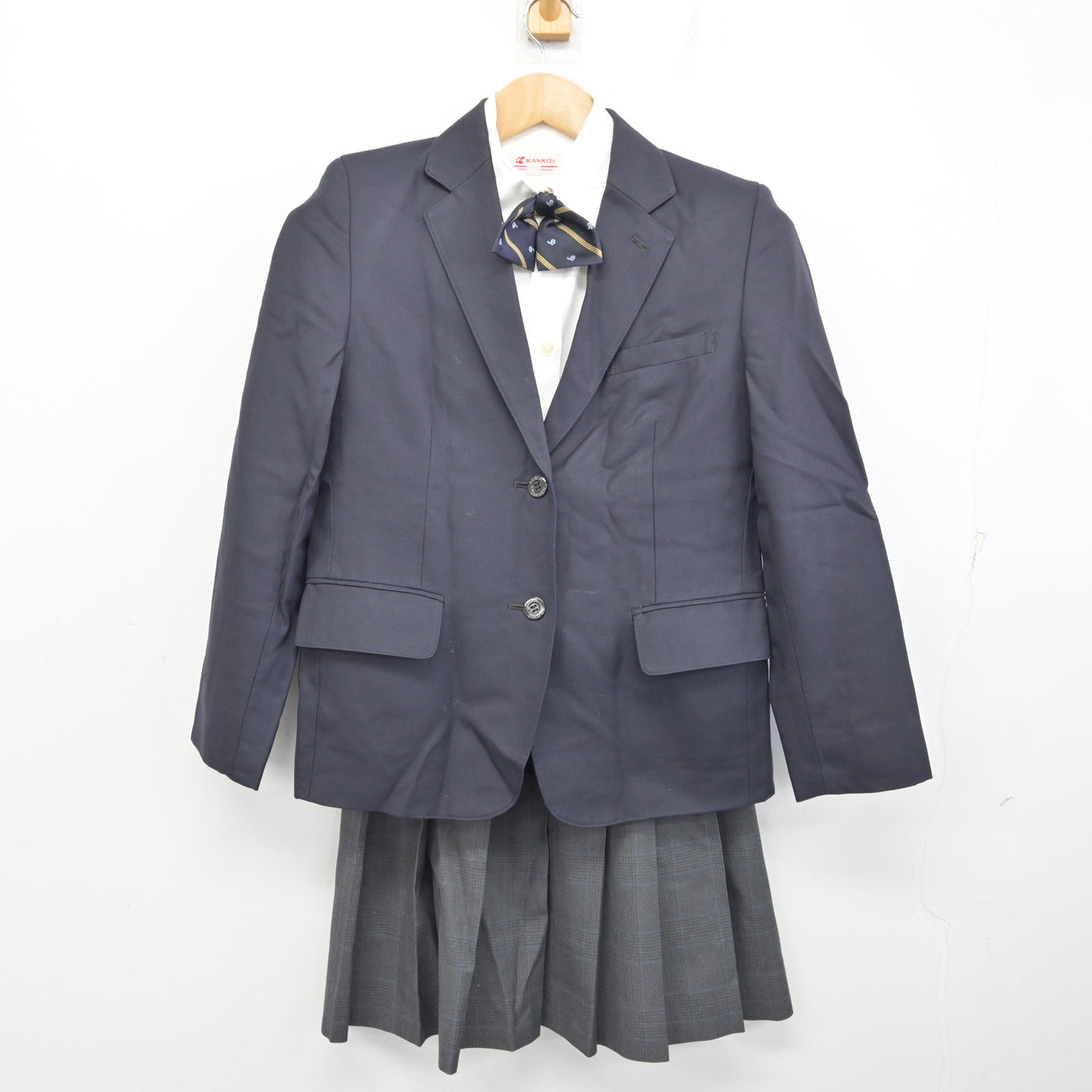 【中古】兵庫県 須磨学園高等学校・中学校 女子制服 4点 (ブレザー・シャツ・スカート) sf091149