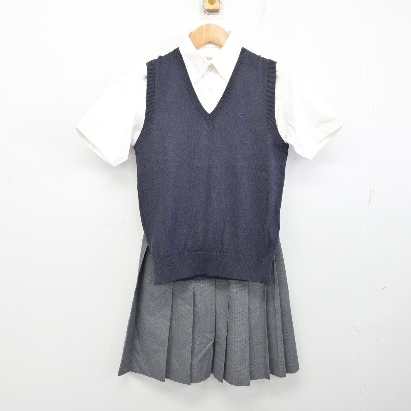 【中古】兵庫県 須磨学園高等学校・中学校 女子制服 3点 (ニットベスト・シャツ・スカート) sf091150