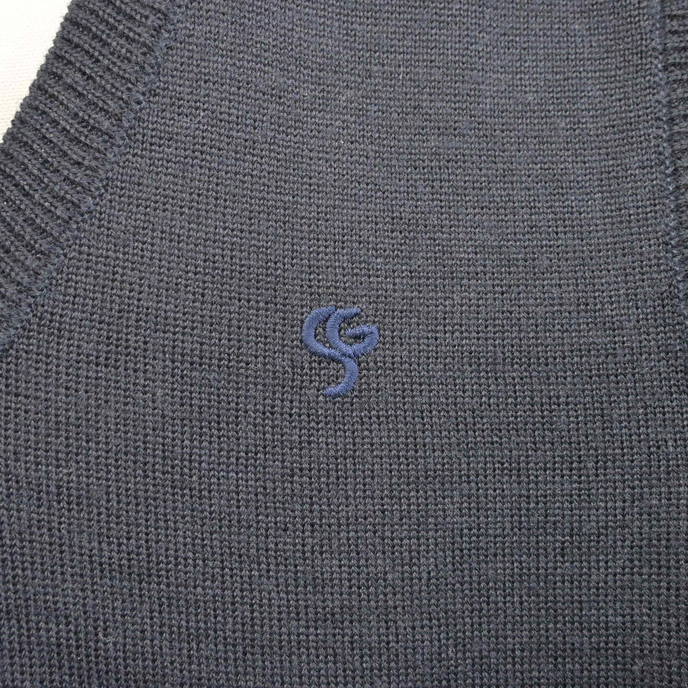 【中古】兵庫県 須磨学園高等学校・中学校 女子制服 3点 (ニットベスト・シャツ・スカート) sf091150