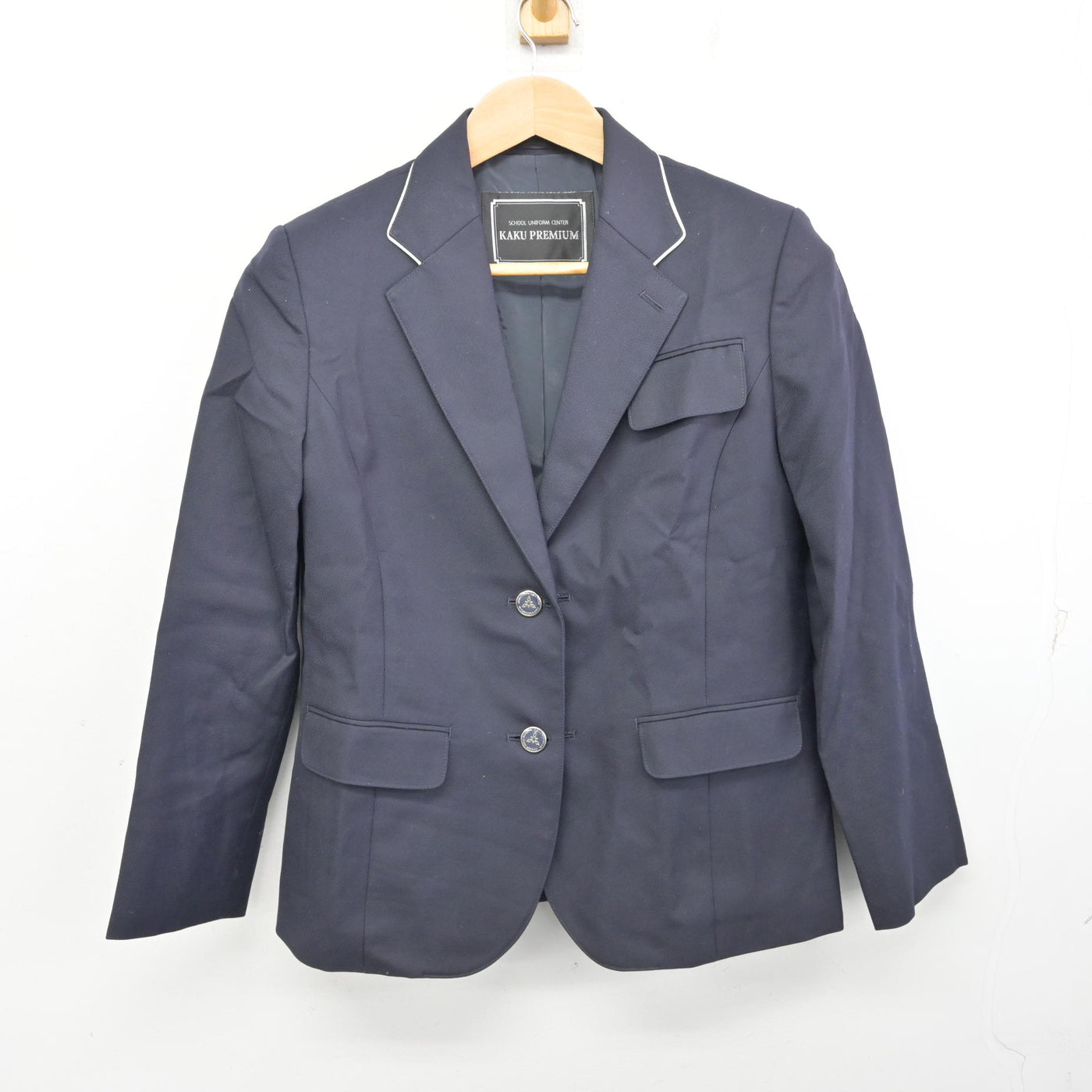 【中古】福岡県 福岡市内中学標準服 女子制服 4点 (ブレザー・シャツ・スカート) sf091158