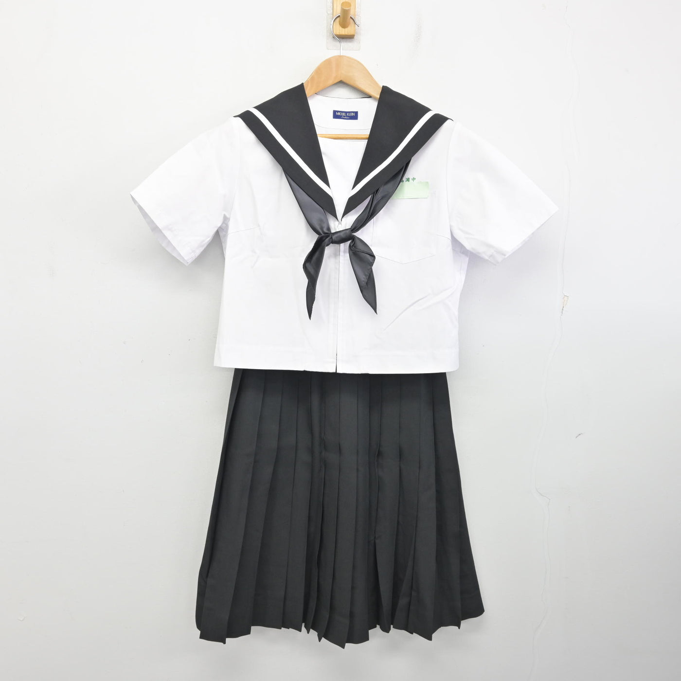 【中古】愛知県 高岡中学校 女子制服 4点 (セーラー服・セーラー服・スカート) sf091167