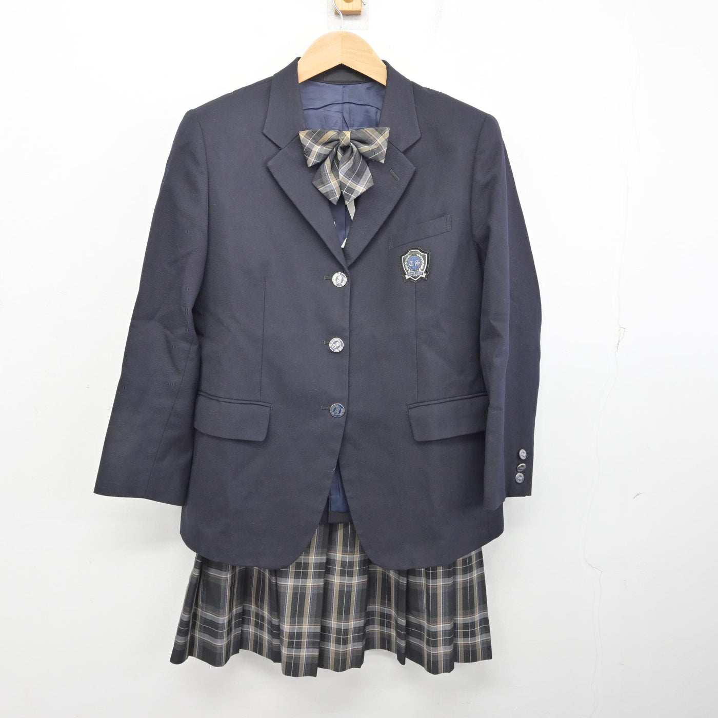【中古】栃木県 栃木翔南高等学校 女子制服 4点 (ブレザー・ニットベスト・スカート) sf091181