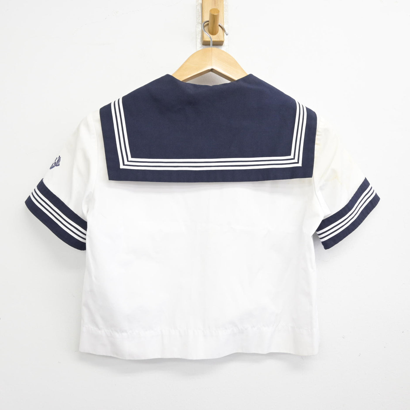 【中古】東京都 小松川第三中学校 女子制服 1点 (セーラー服) sf091205
