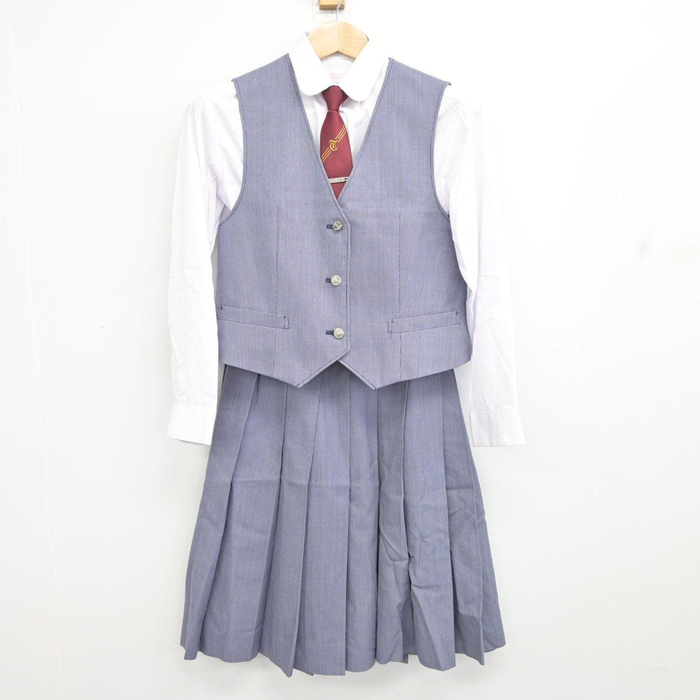 【中古】鹿児島県 武岡台高等学校 女子制服 6点 (ブレザー・ベスト・シャツ・スカート) sf091209