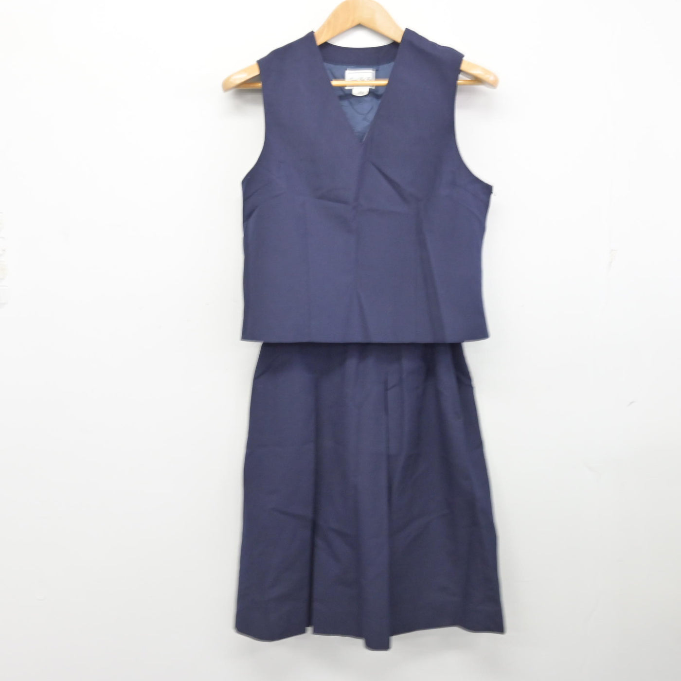 【中古】神奈川県 洋光台第一中学校 女子制服 2点 (ベスト・スカート) sf091265