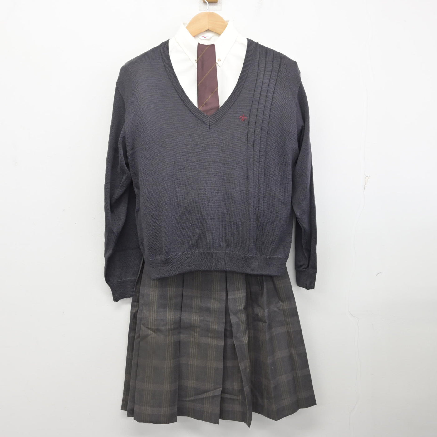 【中古】神奈川県 横須賀学院高等学校 女子制服 6点 (ブレザー・ニット・シャツ・スカート) sf091268