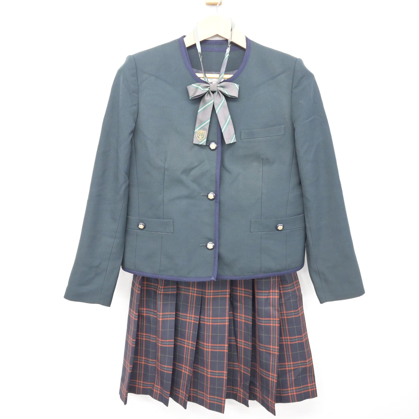 【中古】大阪府 大阪桐蔭中学校・高等学校 女子制服 4点 (ブレザー・ベスト・スカート) sf091302