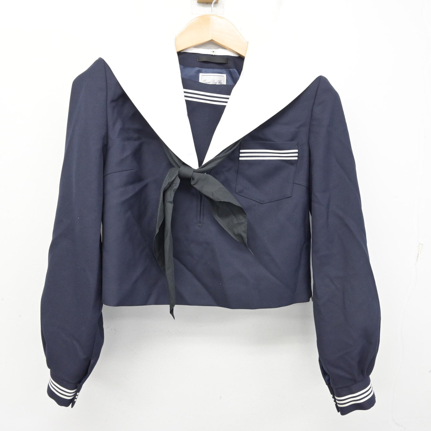 【中古】愛知県 蒲郡中学校 女子制服 3点 (セーラー服・スカート) sf091306