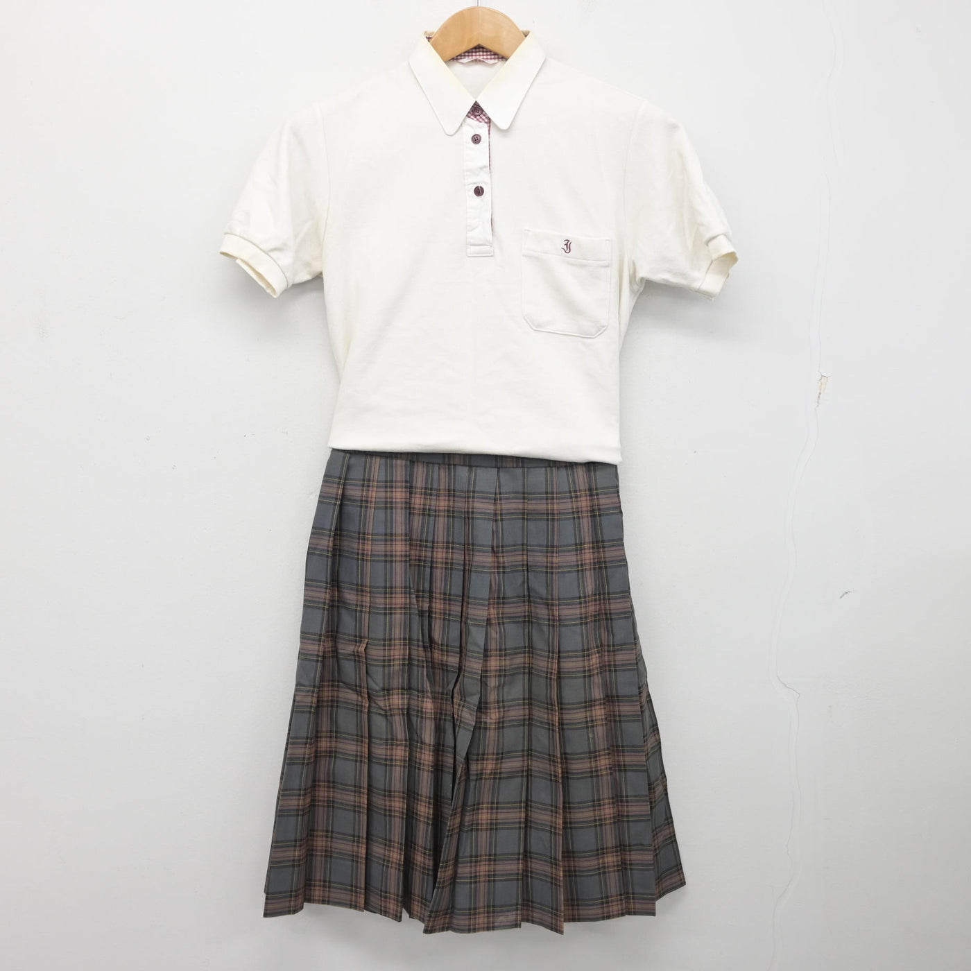 【中古】岩手県 一戸高等学校 女子制服 2点 (シャツ・スカート) sf091314