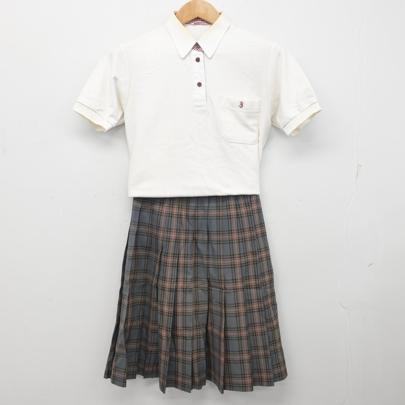 【中古】岩手県 一戸高等学校 女子制服 2点 (シャツ・スカート) sf091315