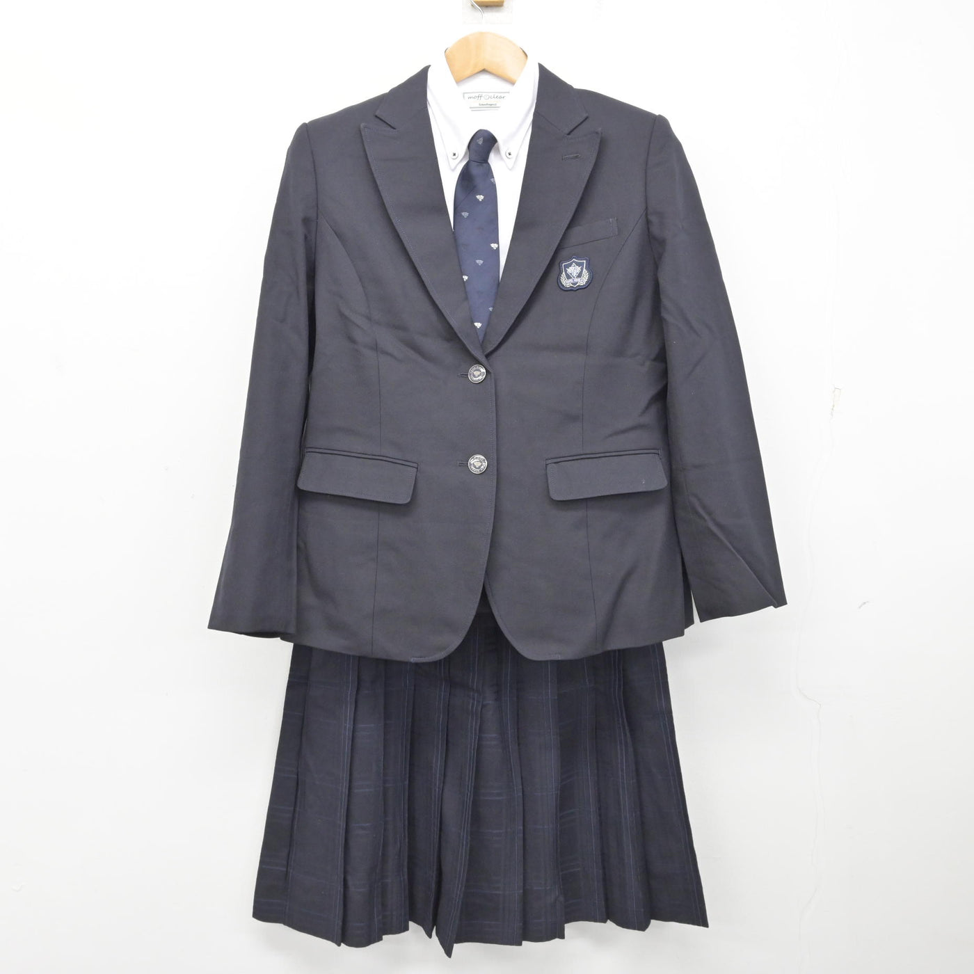 【中古】兵庫県 東洋大学附属姫路高等学校 女子制服 4点 (ブレザー・シャツ・スカート) sf091317