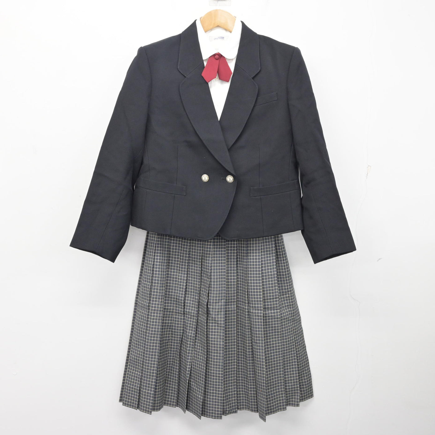 【中古】佐賀県 有田工業高等学校 女子制服 4点 (ブレザー・シャツ・スカート) sf091321