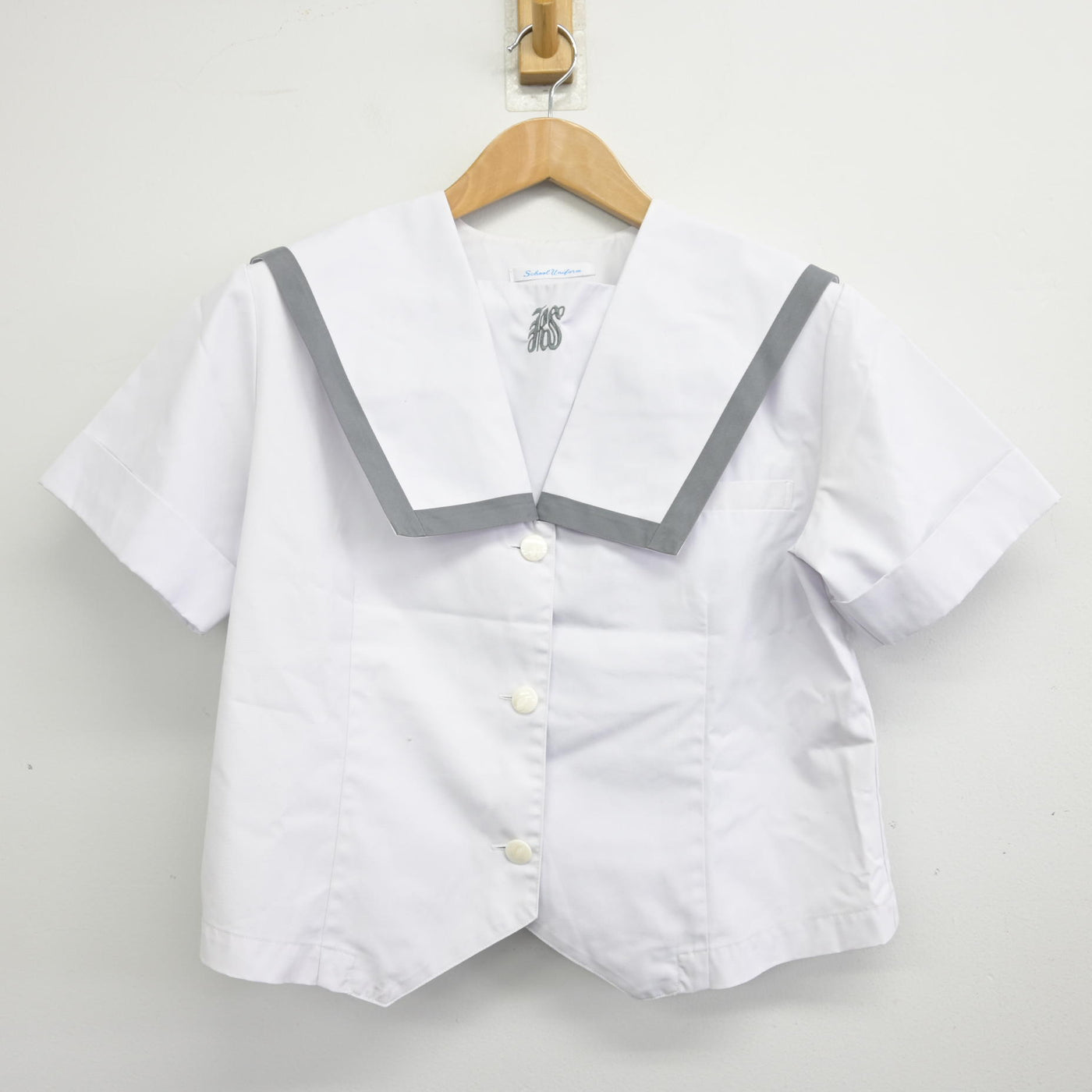 【中古】大阪府 岸和田市立産業高等学校 女子制服 3点 (セーラー服・スカート) sf091354