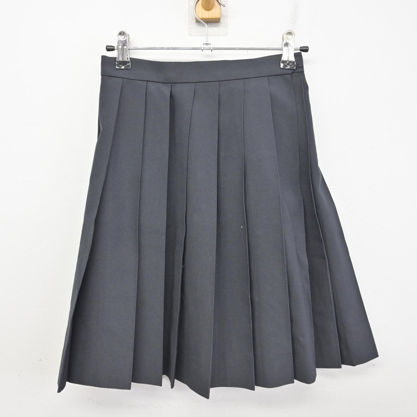 【中古】奈良県 奈良学園登美ヶ丘高等学校 女子制服 4点 (ニット・セーラー服・スカート) sf091387