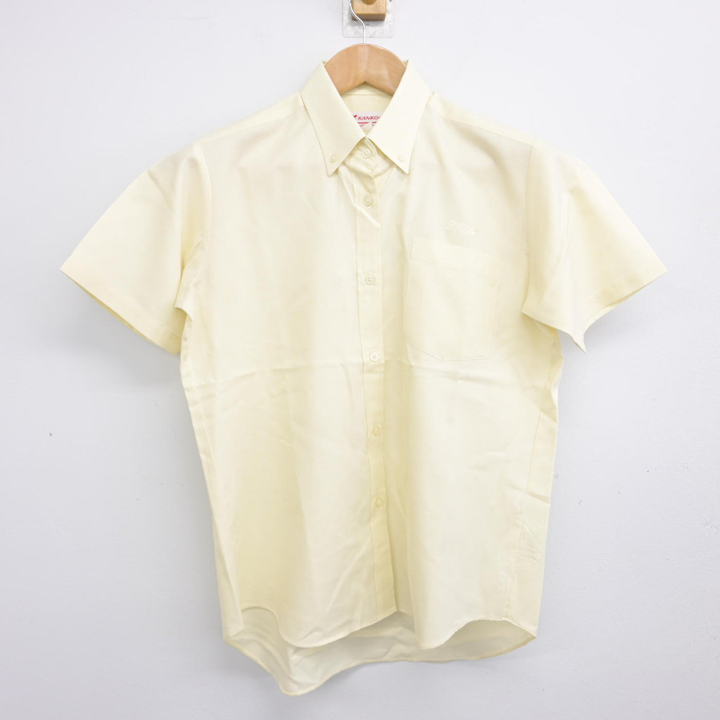 【中古】愛媛県 宇和島南中等教育学校 女子制服 3点 (シャツ・シャツ) sf091400