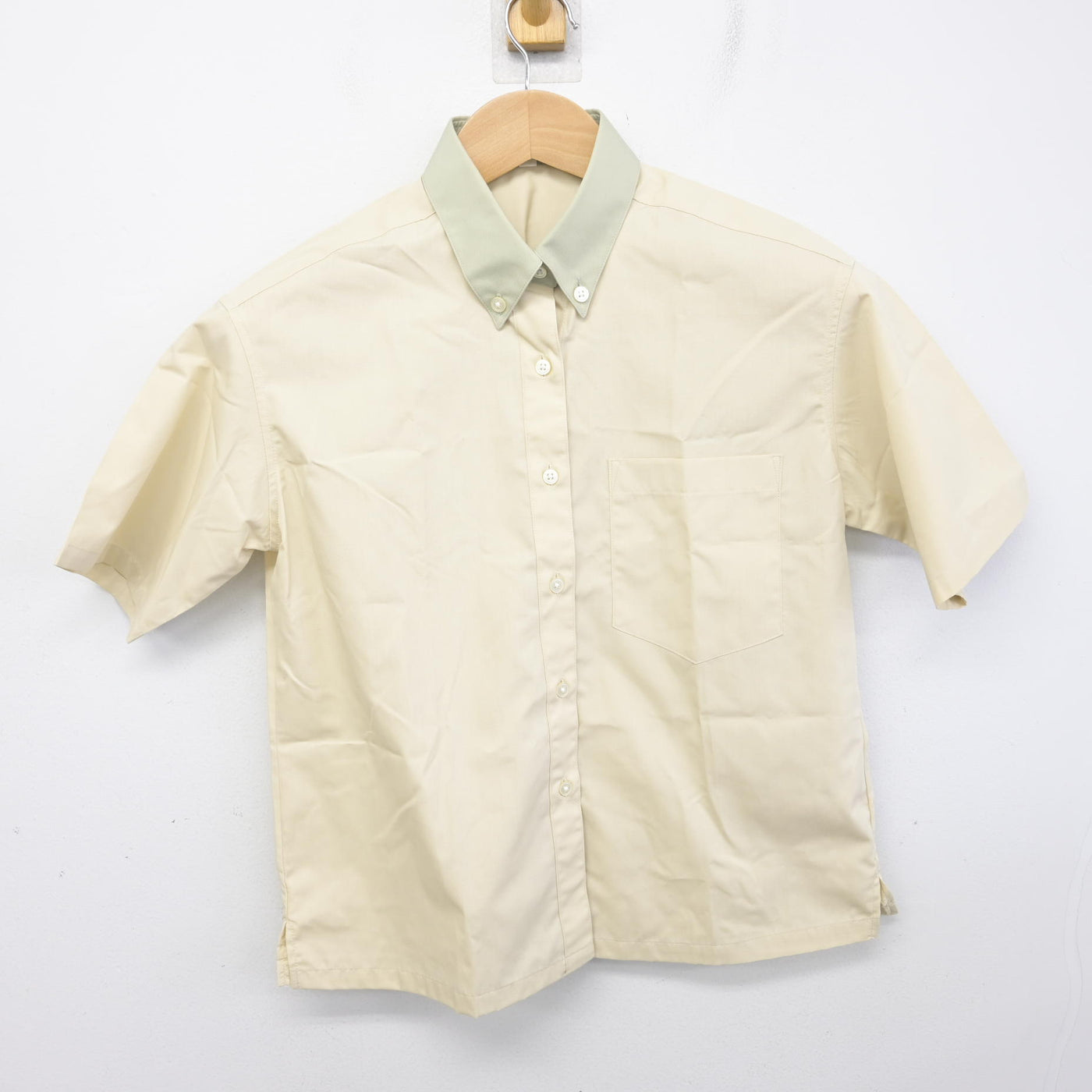 【中古】群馬県 高崎経済大学附属高等学校 女子制服 2点 (シャツ・シャツ) sf091409