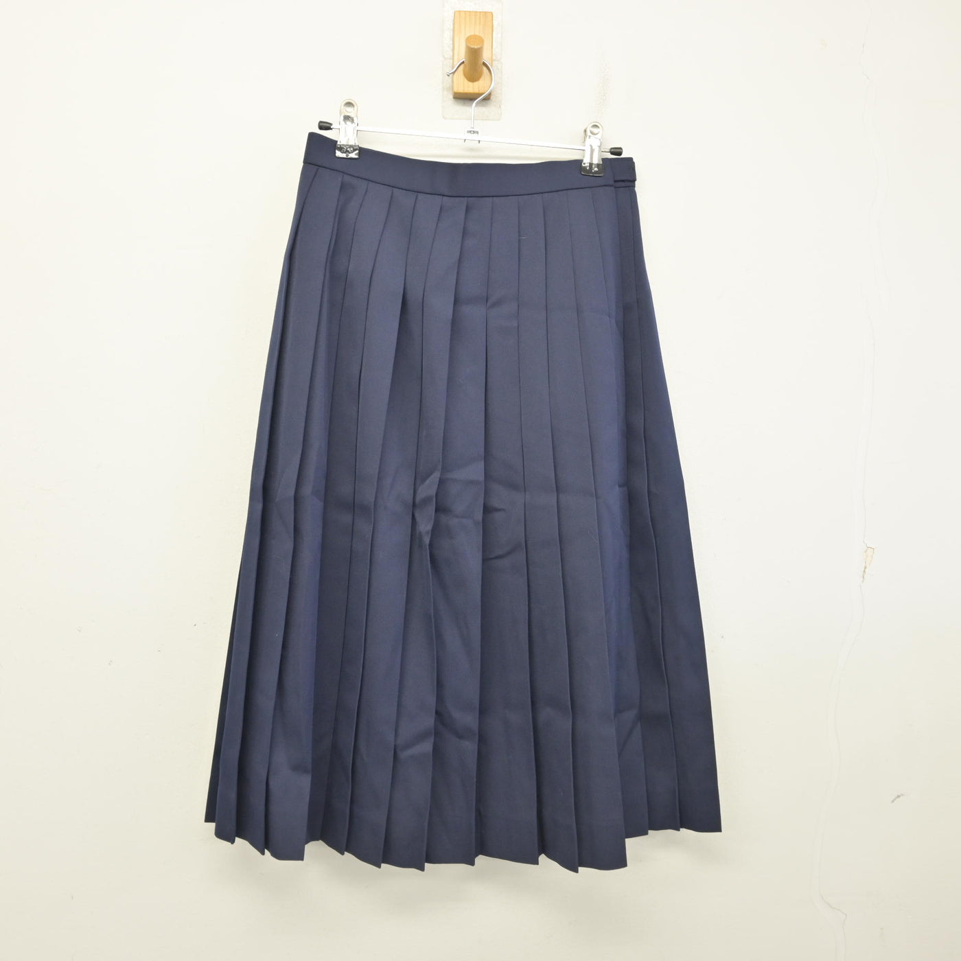 【中古】愛知県 六ツ美中学校 女子制服 3点 (セーラー服・スカート) sf091520