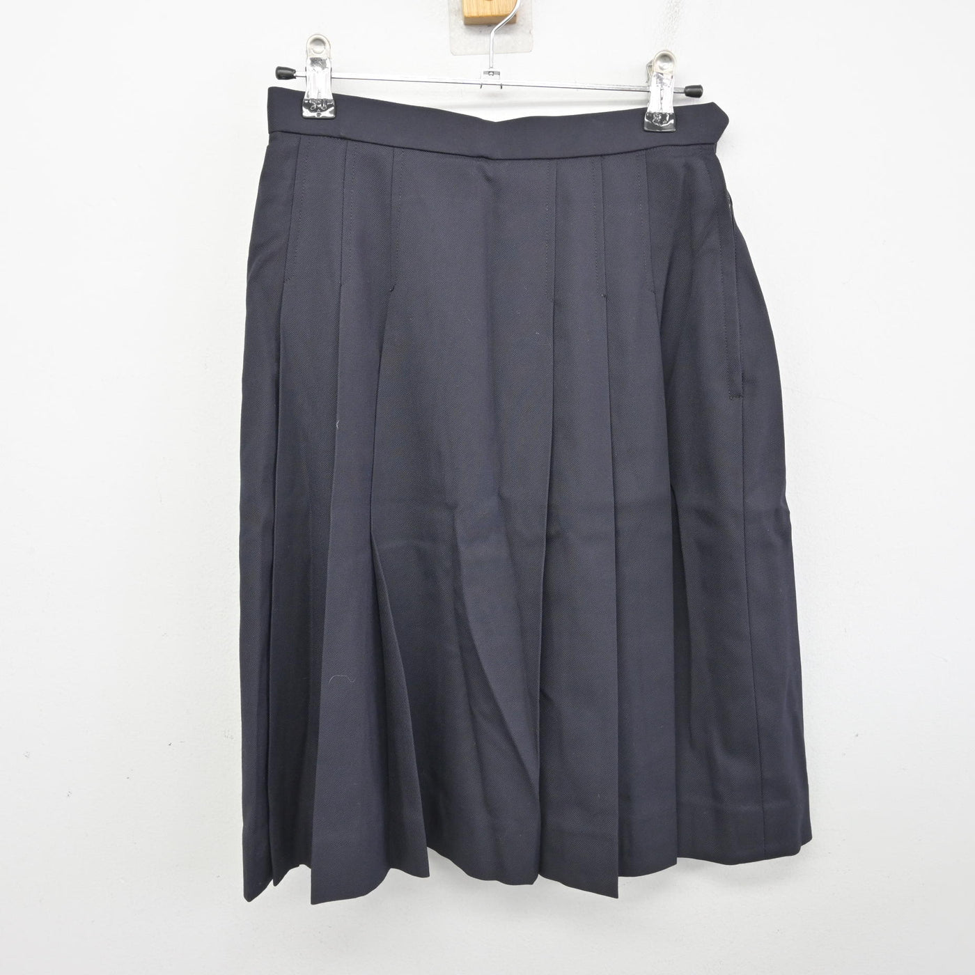 【中古】東京都 昭和女子大学附属昭和中学校・高等学校 女子制服 4点 (ニット・シャツ・スカート) sf091539