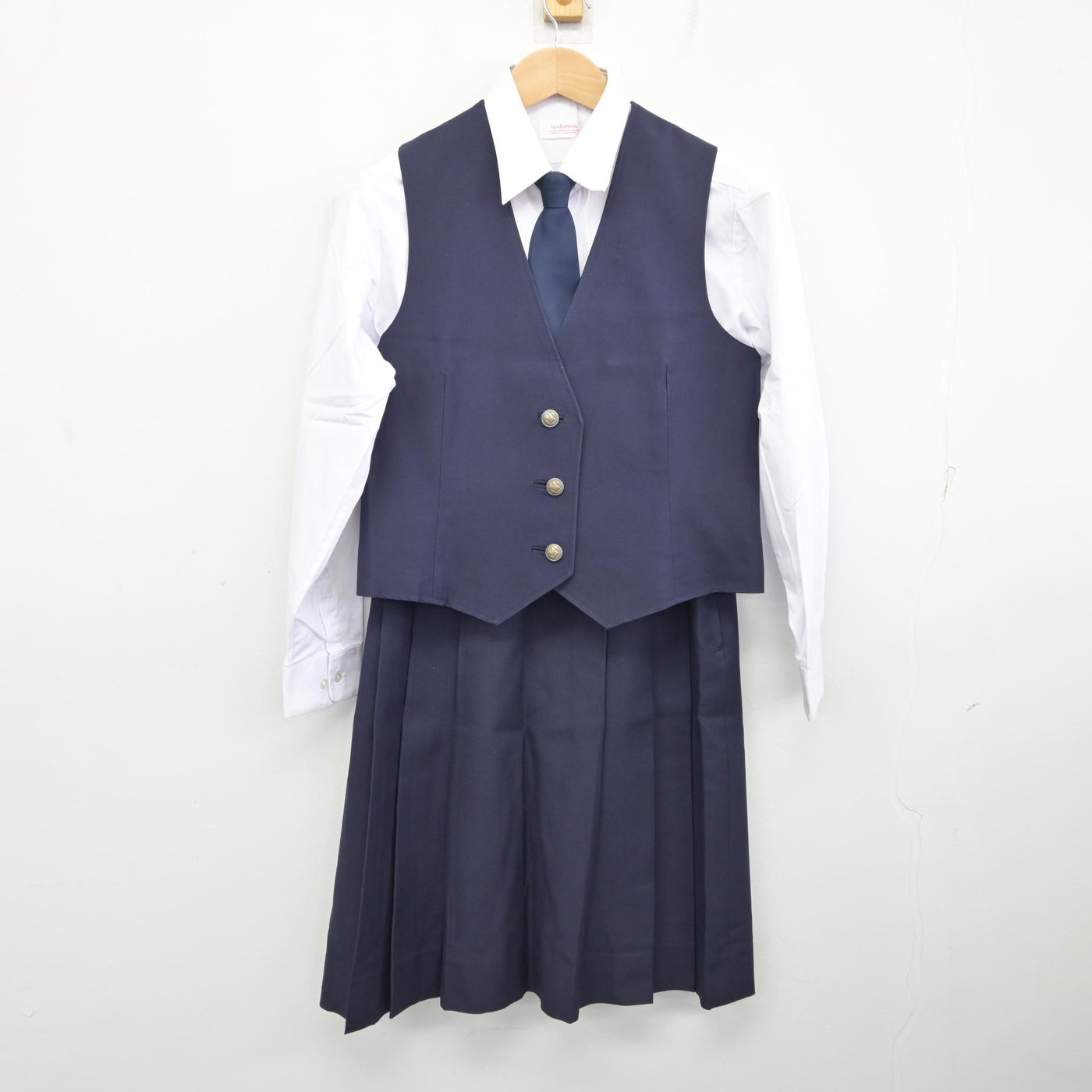 【中古】青森県 弘前実業高等学校 女子制服 5点 (ブレザー・ベスト・シャツ・スカート) sf091555