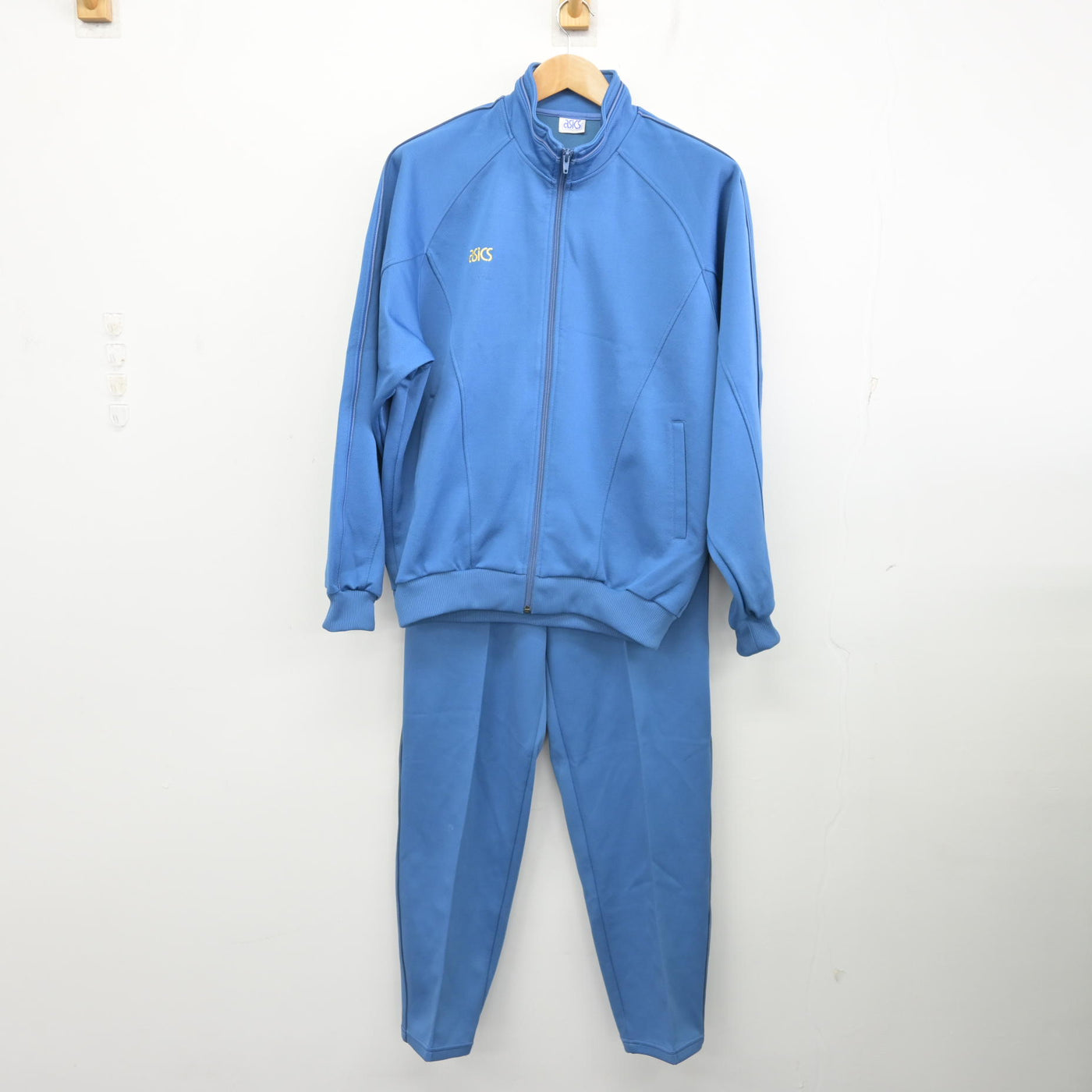 【中古】青森県 東奥義塾中学校・高等学校 男子制服 2点 (ジャージ 上・ジャージ 下) sf091563