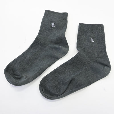 【中古】茨城県 古河第三高等学校 女子制服 4点 (ニットベスト・シャツ・スカート) sf091590