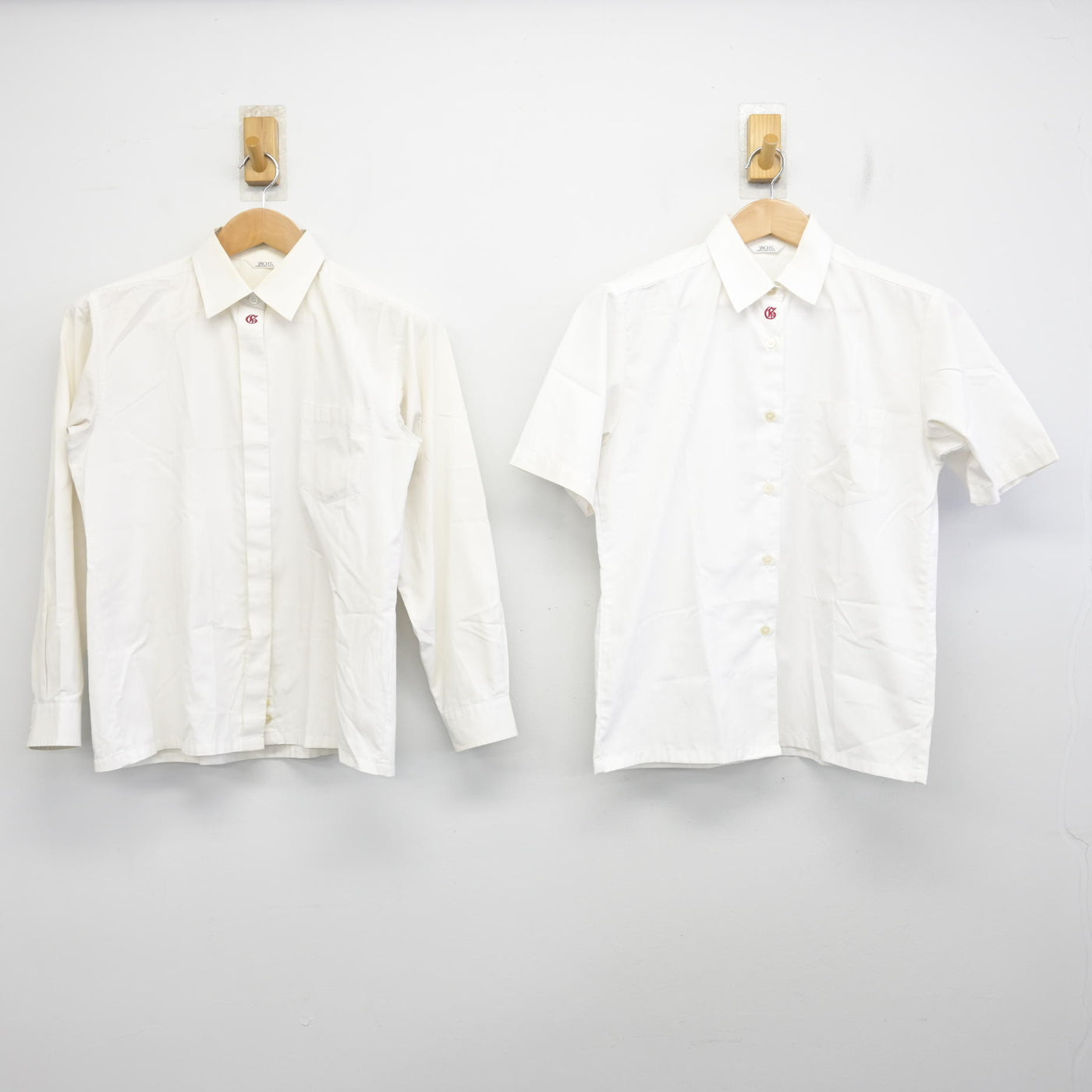 【中古】福島県 会津学鳳中学校 女子制服 2点 (シャツ・シャツ) sf091603