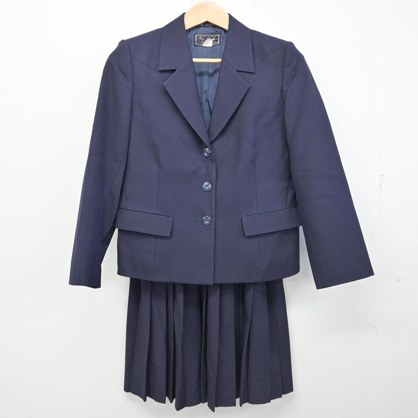 【中古】鳥取県 鳥取商業高等学校 女子制服 3点 (ブレザー・ベスト・スカート) sf091609
