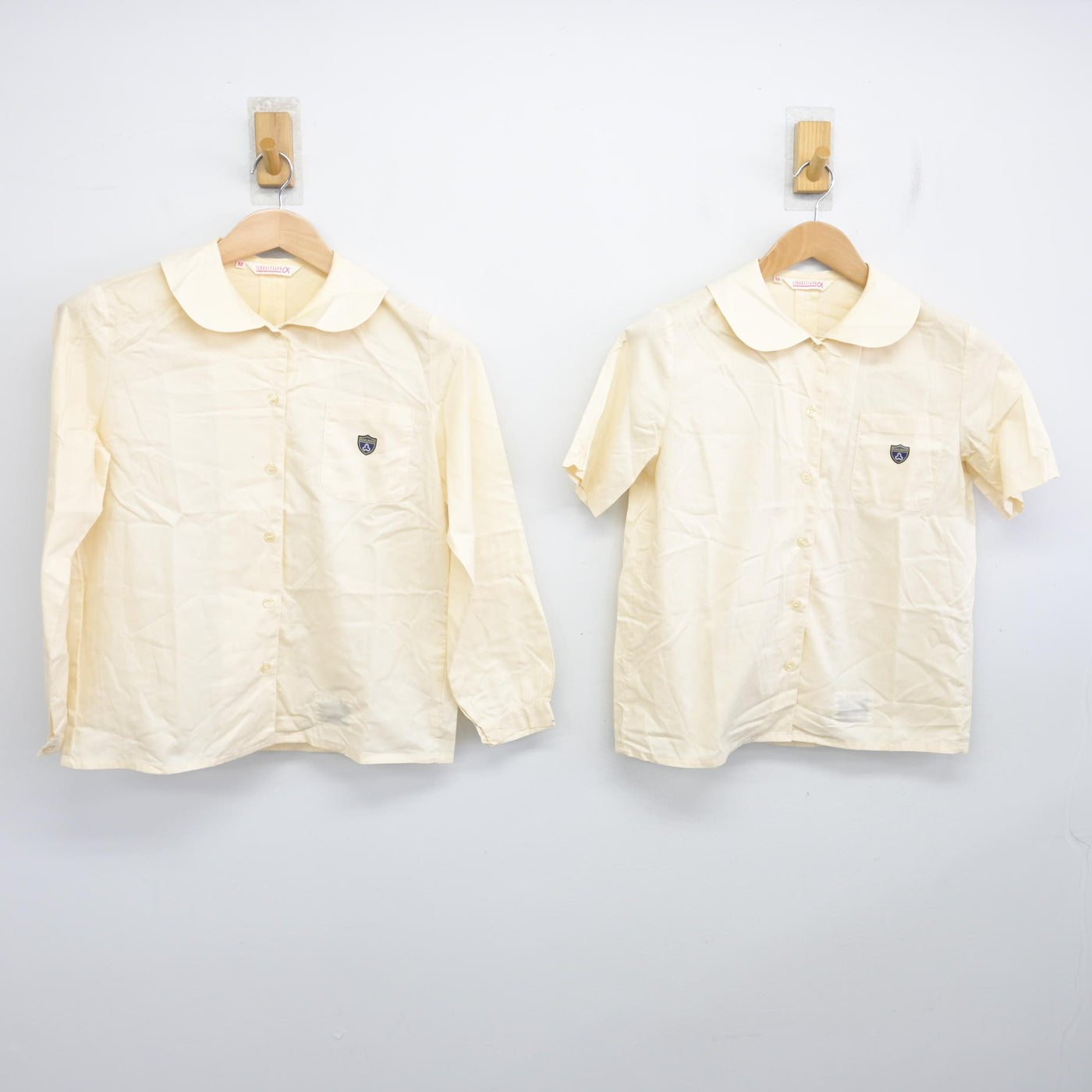 【中古】京都府 洛南高等学校附属中学校 女子制服 2点 (シャツ) sf091619