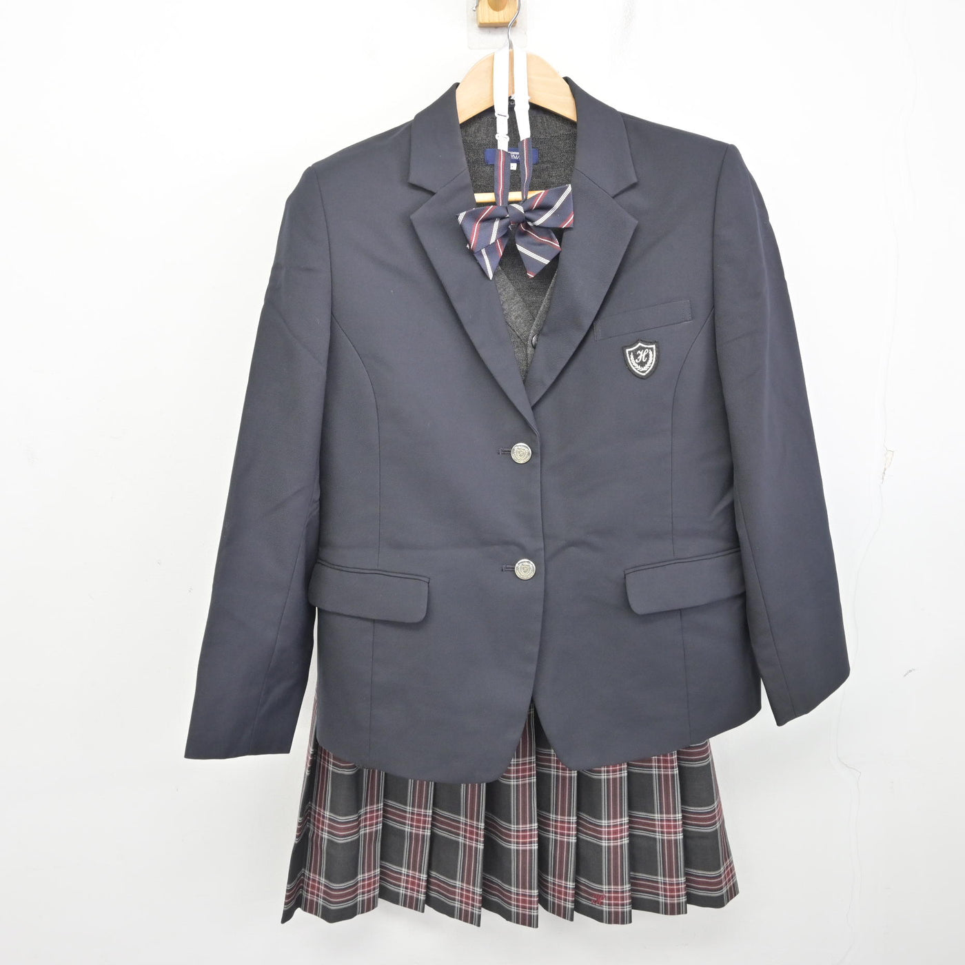 【中古】埼玉県 日高高等学校 女子制服 5点 (ブレザー・ニット・スカート) sf091635