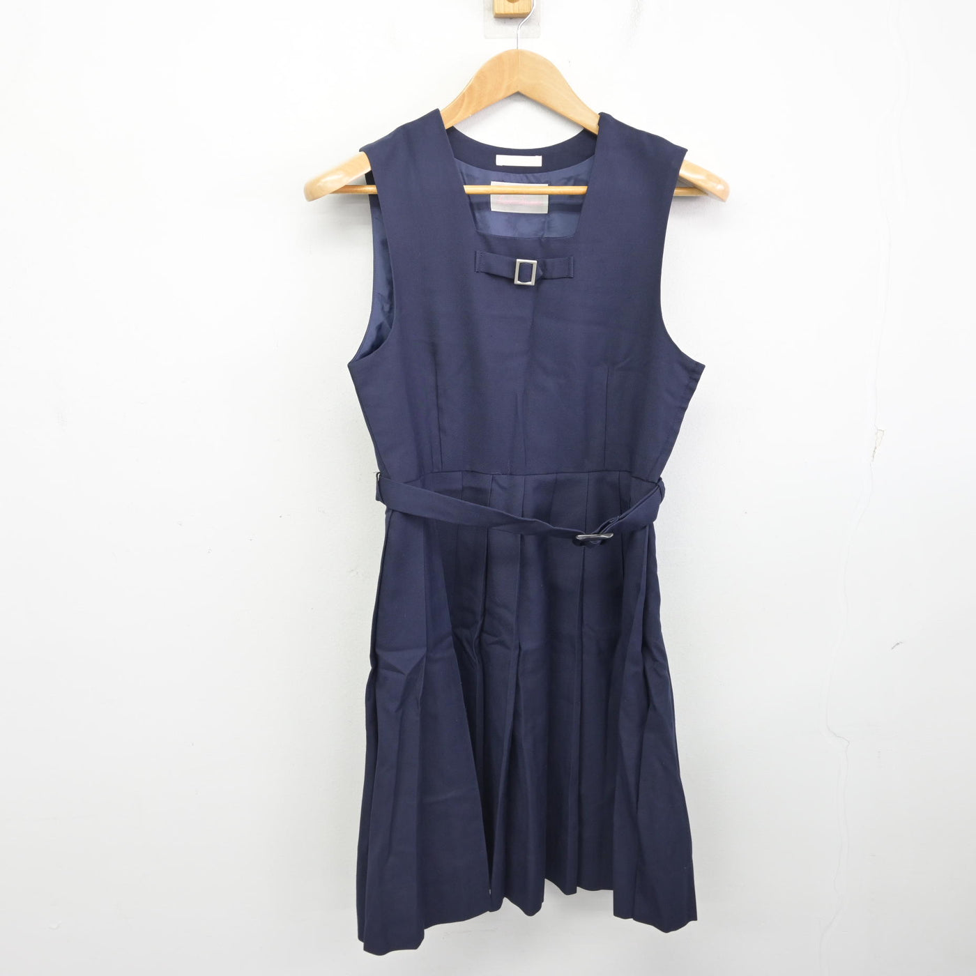 【中古】佐賀県 城東中学校 女子制服 2点 (シャツ・ジャンパースカート) sf091656