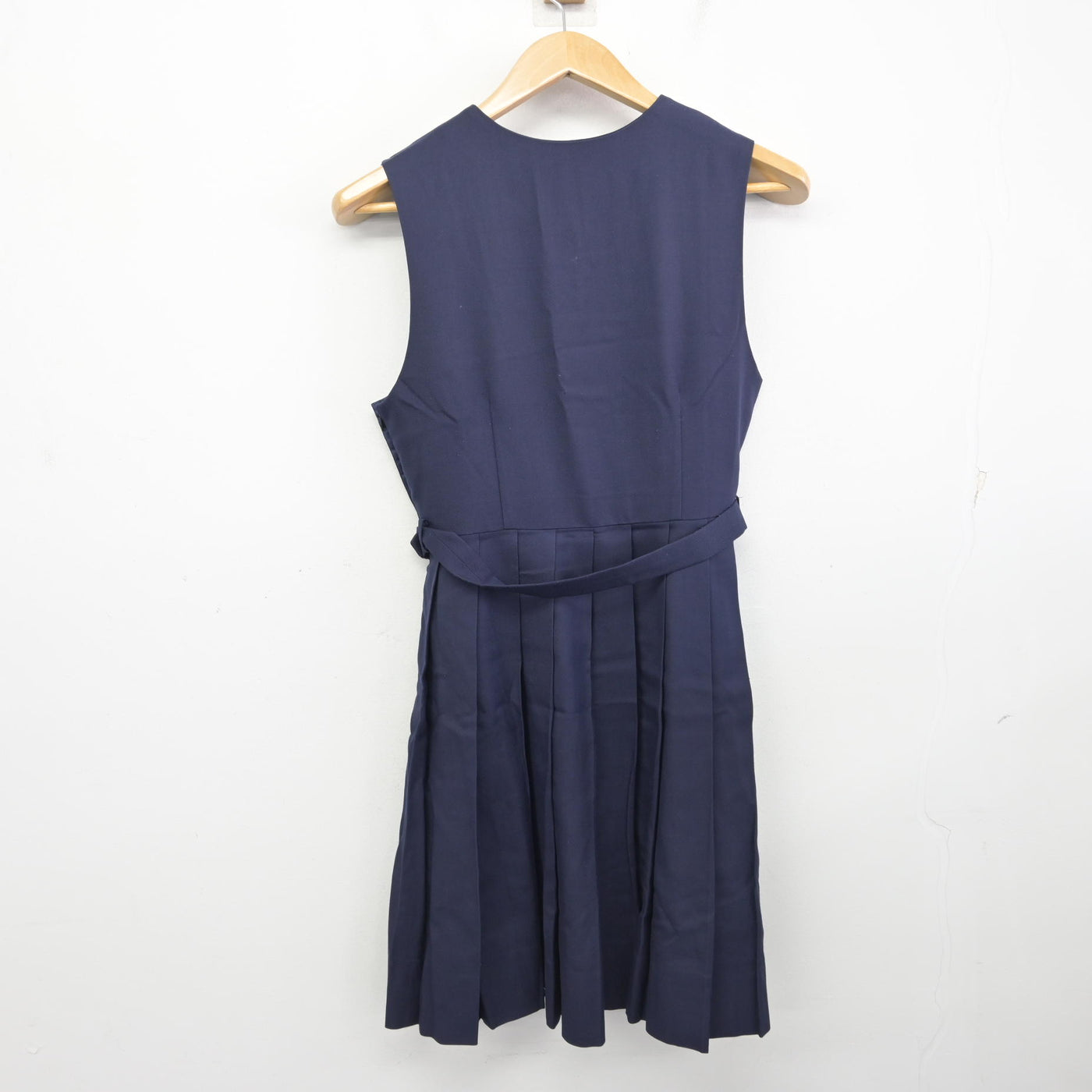 【中古】佐賀県 城東中学校 女子制服 2点 (シャツ・ジャンパースカート) sf091656