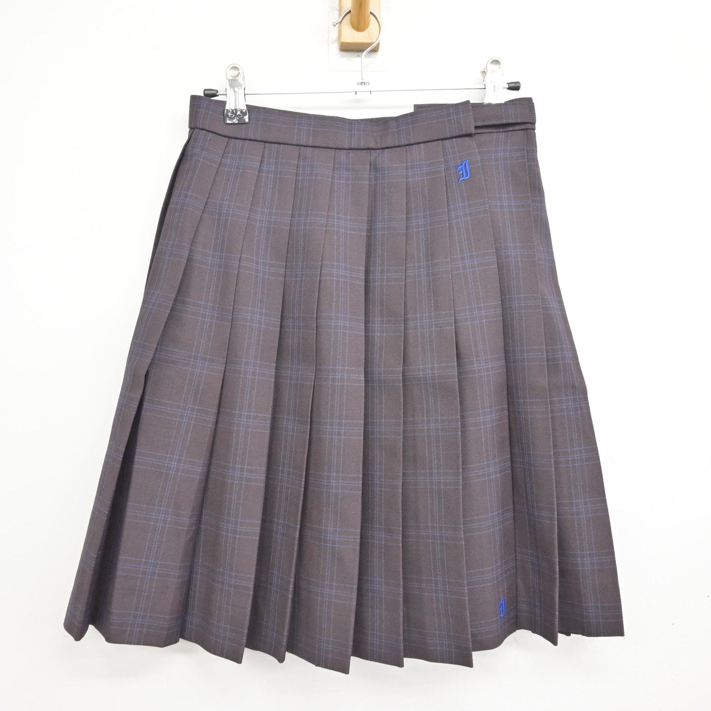 【中古】愛知県 岩倉総合高等学校 女子制服 4点 (ブレザー・シャツ・スカート) sf091660