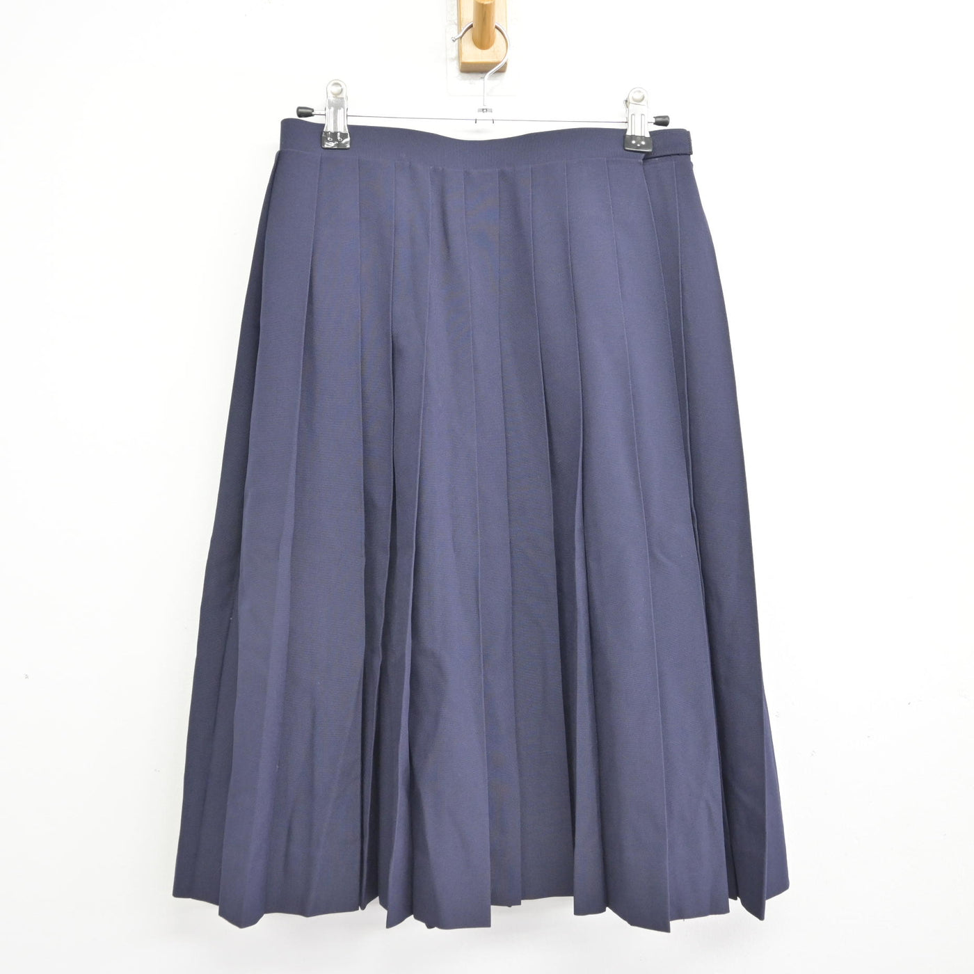 【中古】千葉県 千代田中学校 女子制服 3点 (セーラー服・スカート) sf091698