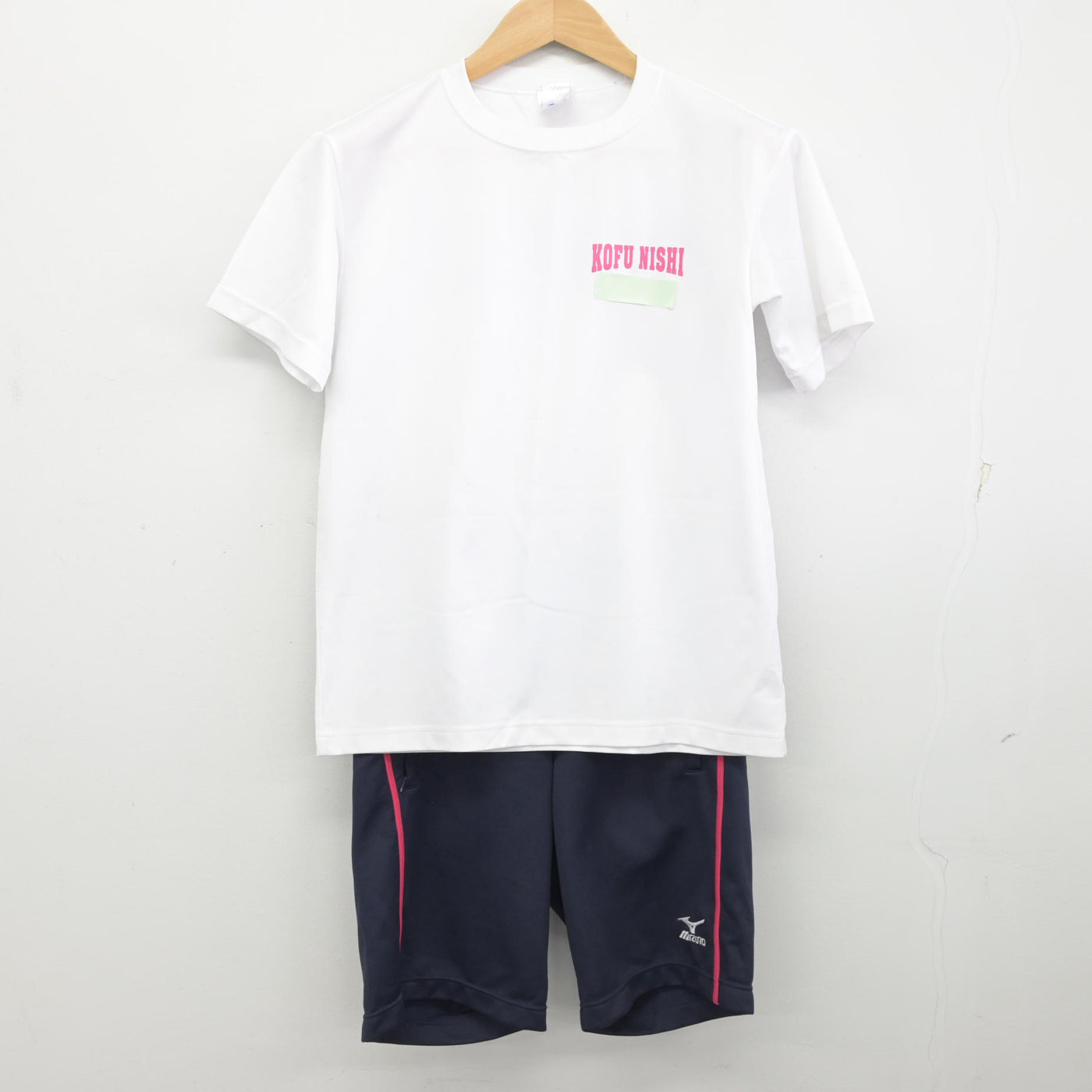 【中古】山梨県 甲府西高等学校 女子制服 3点 (ジャージ 上・体操服 上・体操服 下) sf091703
