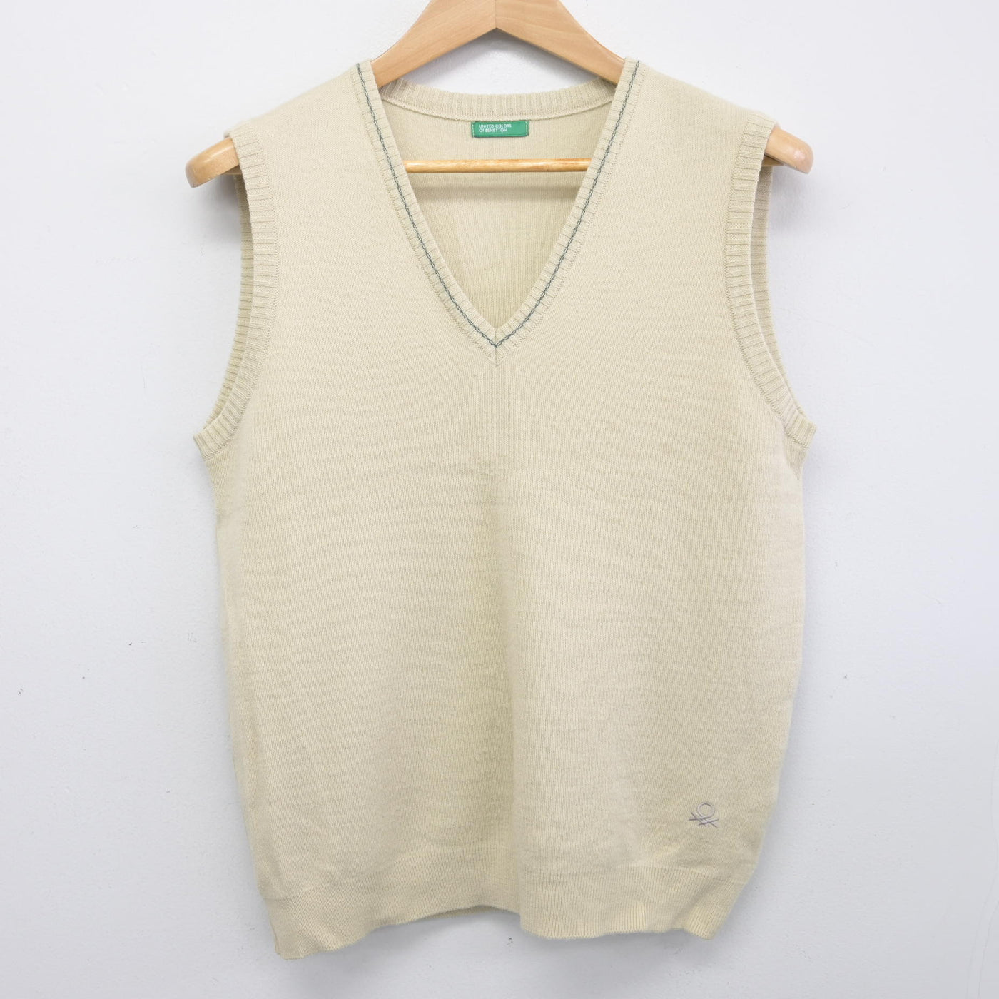 【中古】京都府 京都文教中学校・高等学校 女子制服 2点 (ニット・ニットベスト) sf091710