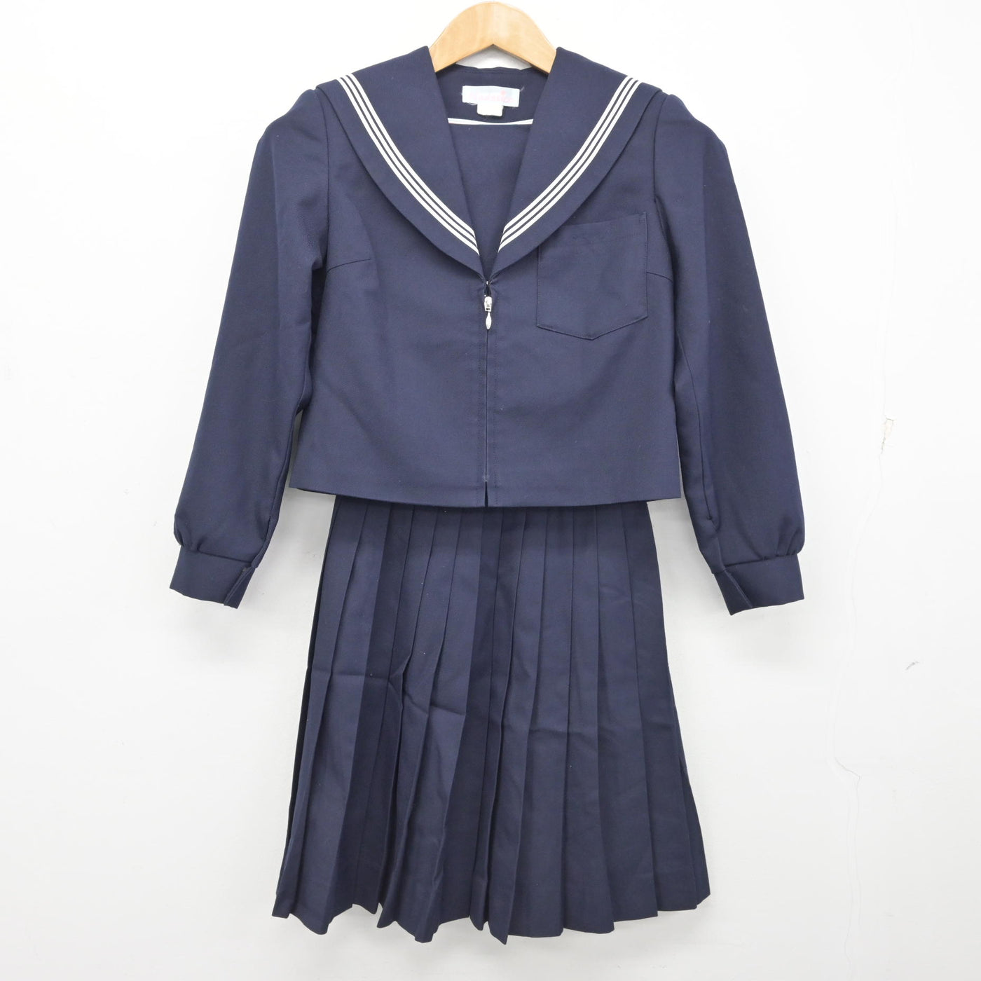 【中古】愛知県 半田高等学校 女子制服 2点 (セーラー服・スカート) sf091729